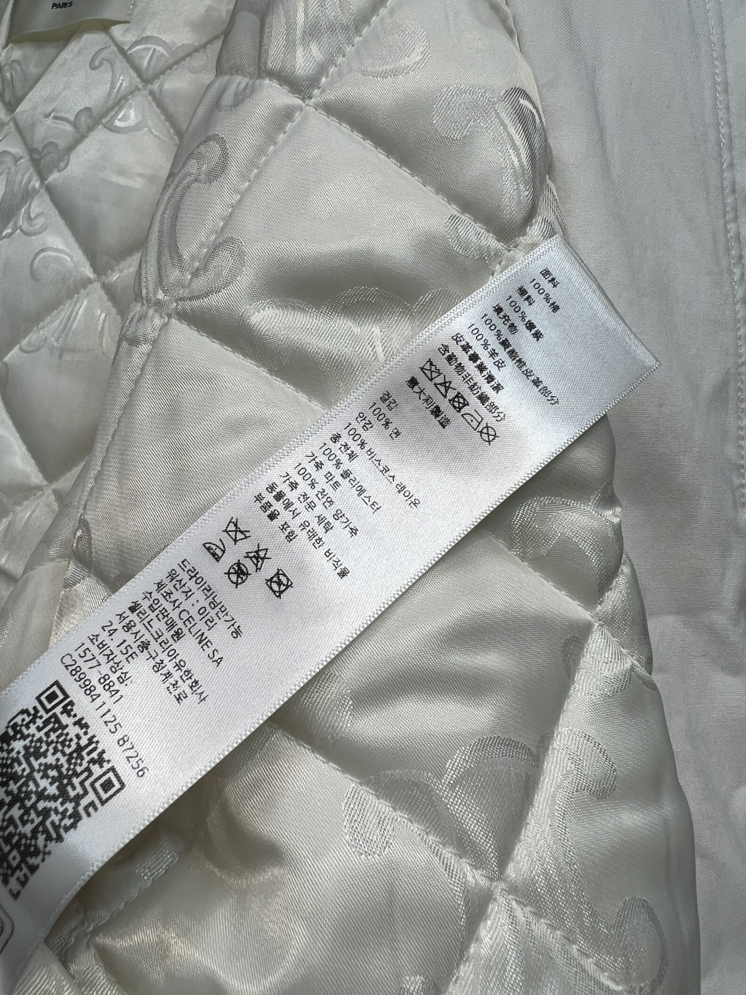 CE家 25秋冬新款 连帽凯旋门刺绣棉服外套 连帽版型上身洋气减龄 宽松廓形百搭不挑人以从容姿态应对天气