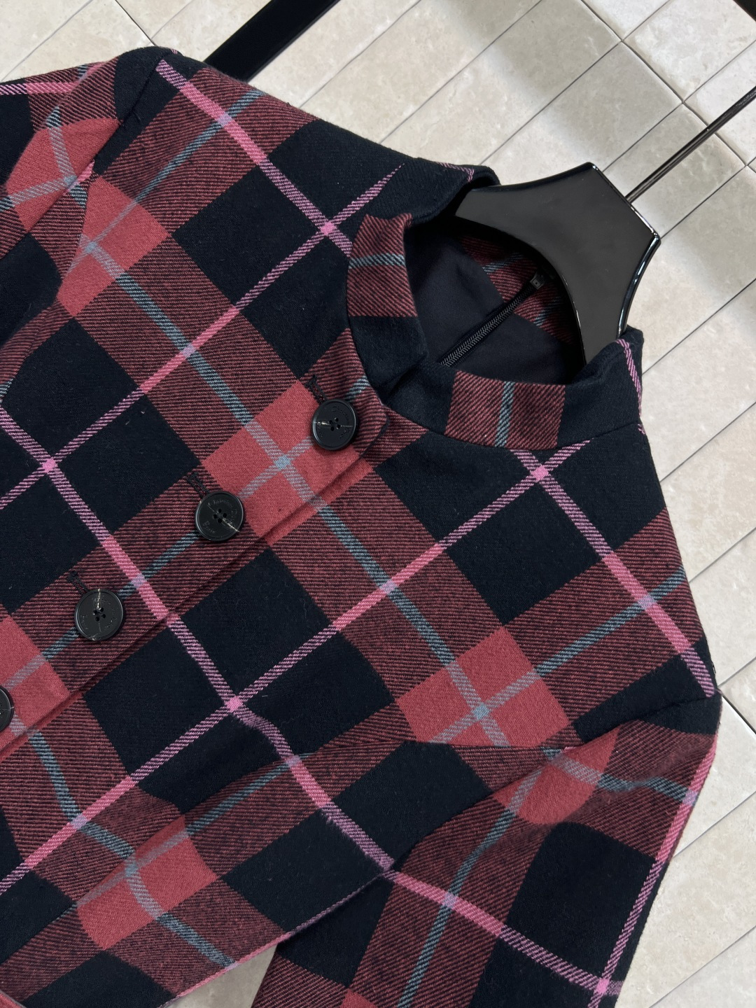 D家 25秋冬新款 复古格纹毛呢系列 泡泡袖小外套+西装外套+一片式百褶短裙+半身裙+短袖连衣裙+吊带连