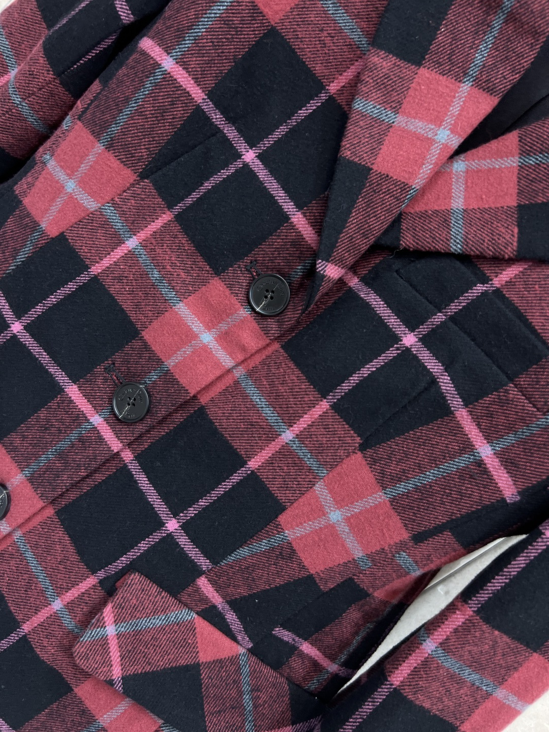 D家 25秋冬新款 复古格纹毛呢系列 泡泡袖小外套+西装外套+一片式百褶短裙+半身裙+短袖连衣裙+吊带连