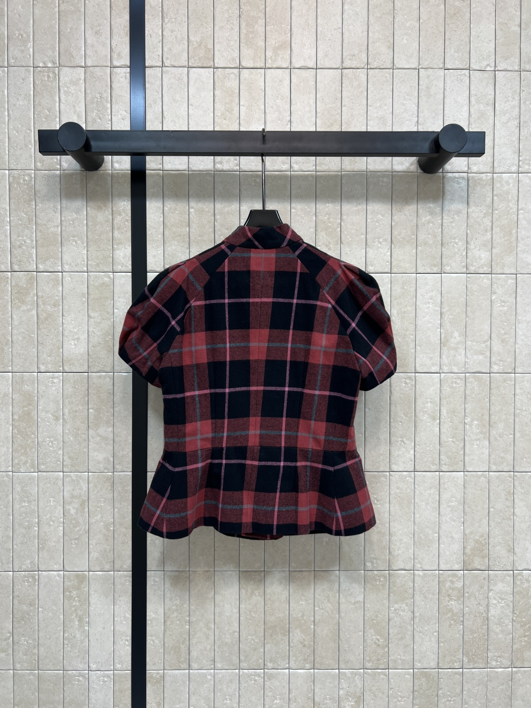 D家 25秋冬新款 复古格纹毛呢系列 泡泡袖小外套+西装外套+一片式百褶短裙+半身裙+短袖连衣裙+吊带连