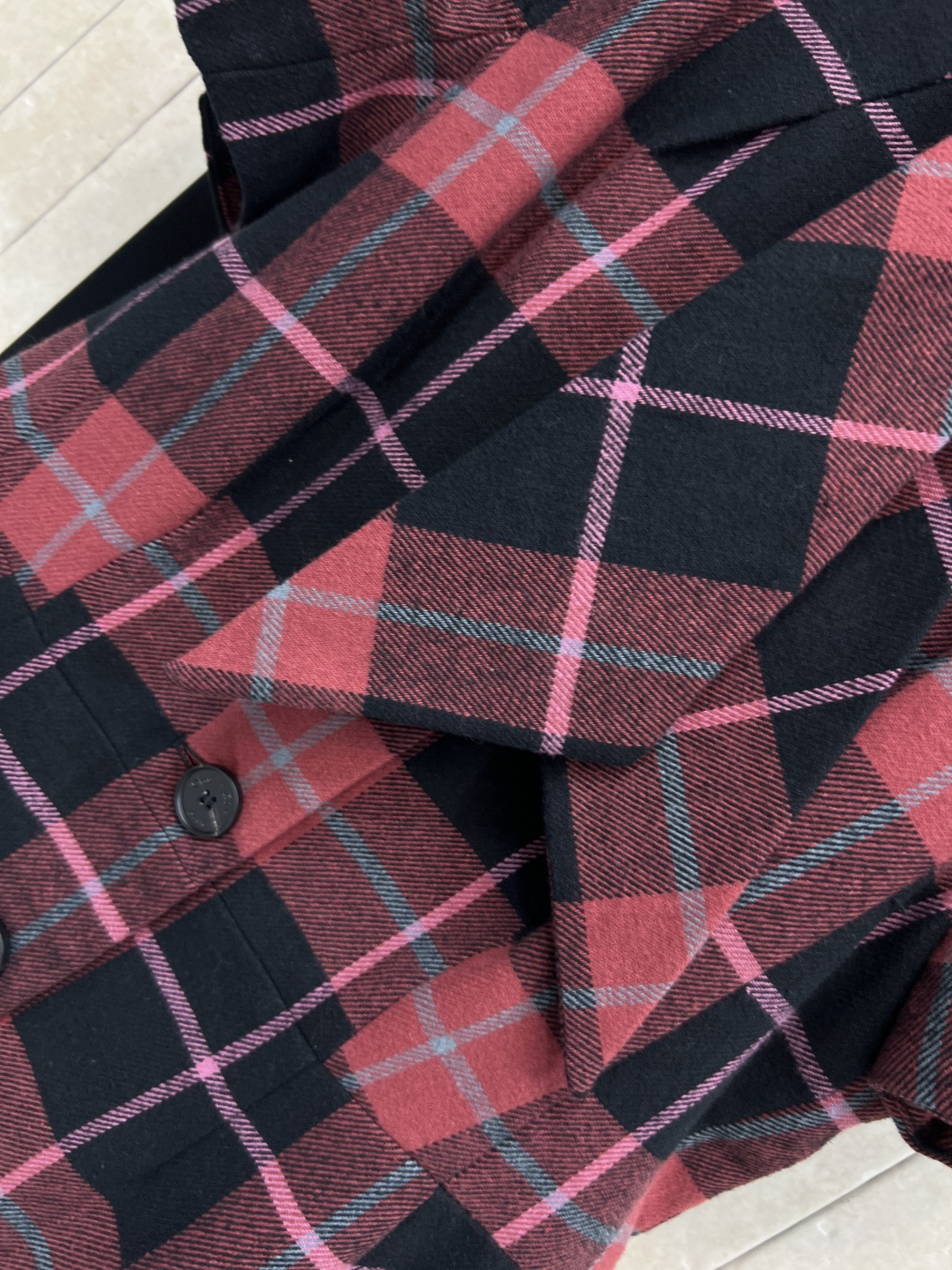 D家 25秋冬新款 复古格纹毛呢系列 泡泡袖小外套+西装外套+一片式百褶短裙+半身裙+短袖连衣裙+吊带连