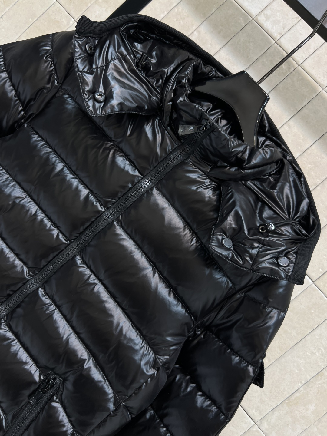 M家 25秋冬新款 连帽收腰 羽绒服 可拆卸连帽立领设计 修身羽绒服上身暖炉效果国标 90绒填充 上身妥