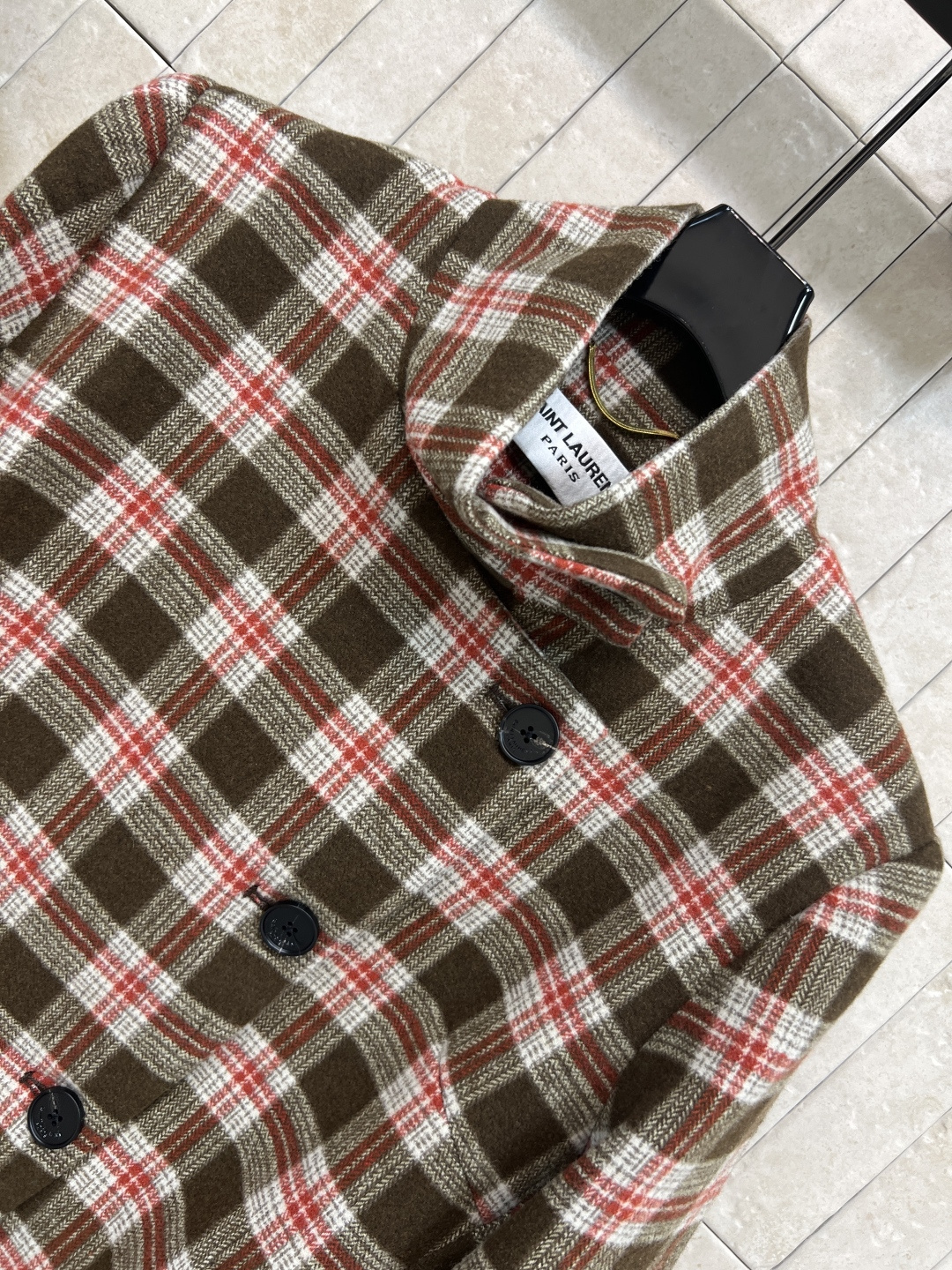 25秋冬新款 格纹毛呢立领腰带装饰外套 气质立领H版型 斜边排扣设计 打造英伦风减龄气质少女风 上身超级