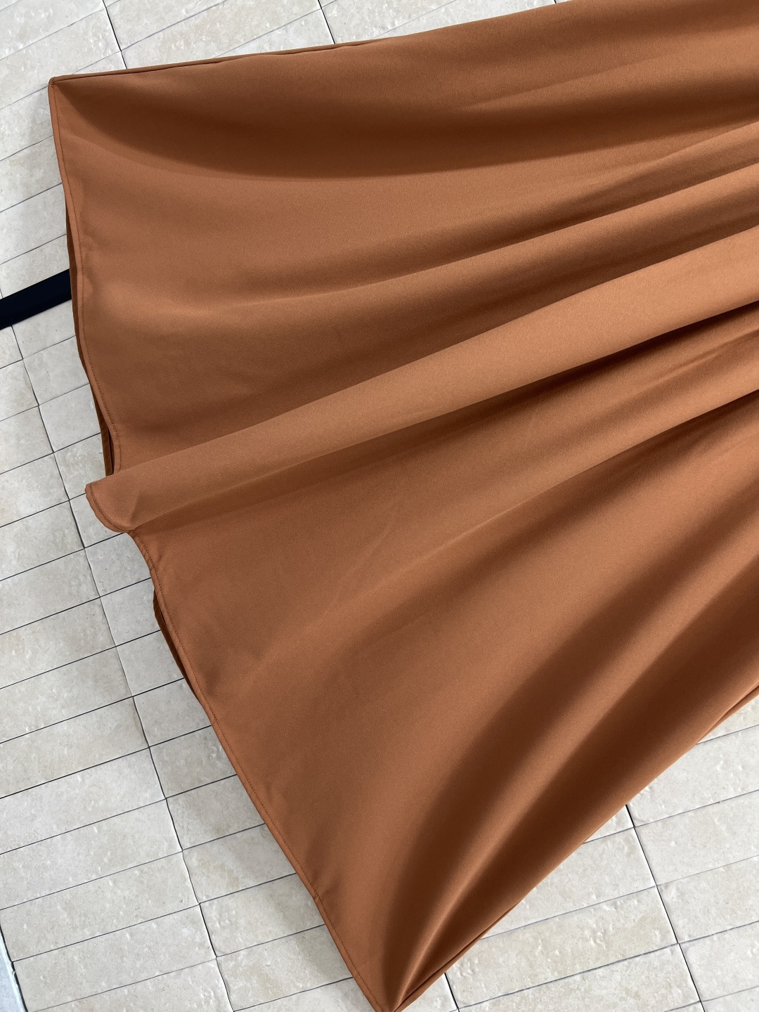 L家 25秋冬新款 圆领风琴褶五金衬衫连衣裙 单穿或搭配各种小外套太好看了 单穿仙气十足 风琴褶+五金装