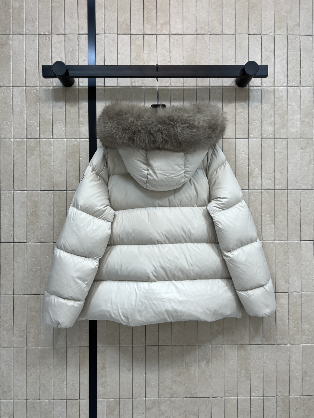 M家 25秋冬新款 连帽面包羽绒服 进口机器衍缝工艺 羽绒饱满柔软不压身 宽松A字廓形版型 掩盖瑕疵绝绝