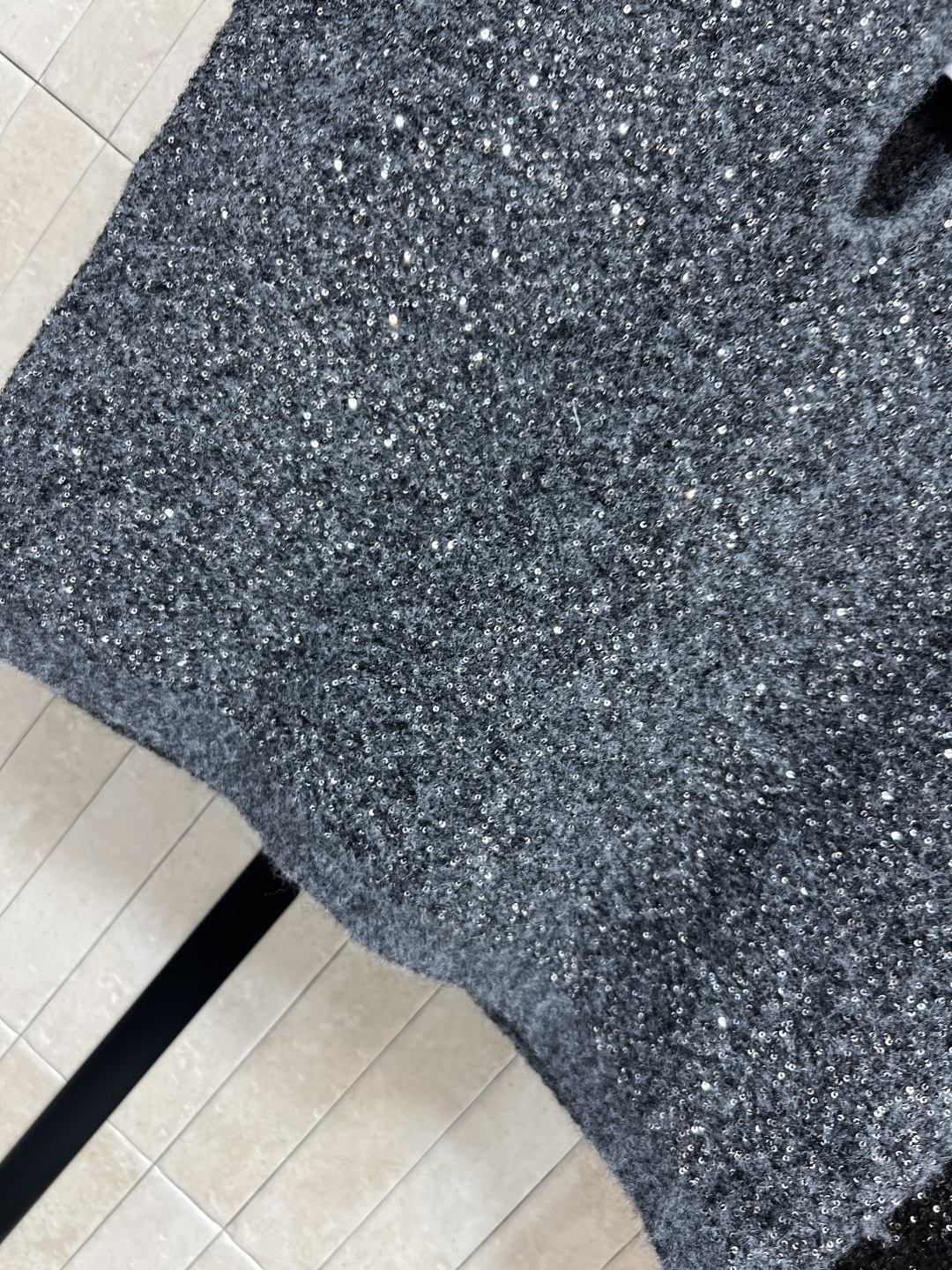 小香家 25秋冬新款 亮片针织马甲 尽显复古高级文艺范儿的小香针织马甲上衣时髦百搭不挑人 轻松营造叠搭氛