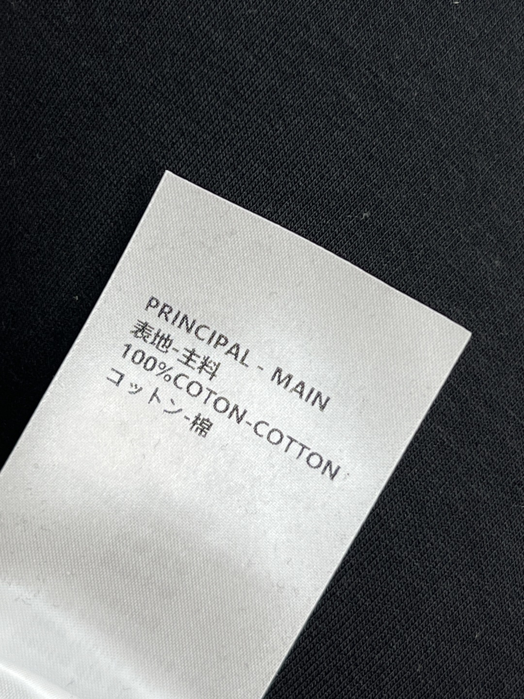 L家 25秋冬新款 刺绣Logo紧身打底裤 品牌刺绣Logo点缀 日常百搭不挑人单品 松紧腰身设计 腰头