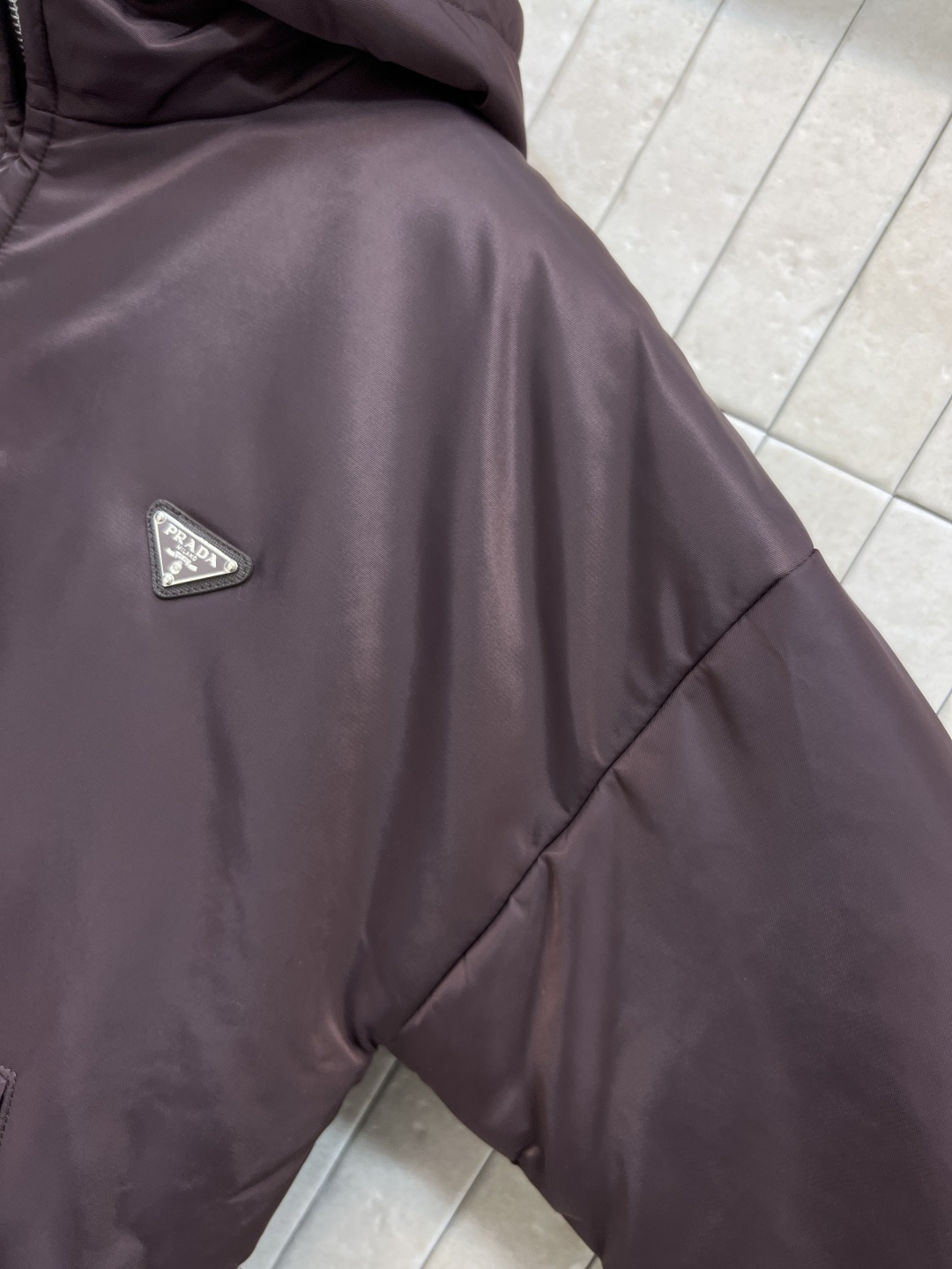 PD家 25秋冬新款 三角标连帽棉服 不挑身材的极简棉服 保暖又不臃肿 上身氧气感满满 保暖性up 衣服