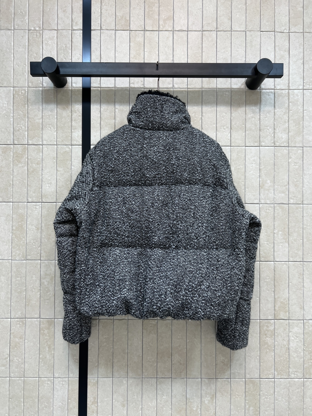 M家 25秋冬新款 杂色毛呢立领面包服 拼接羊羔毛立领设计 重磅的90鹅绒填充 轻盈又蓬松柔软 立领面包