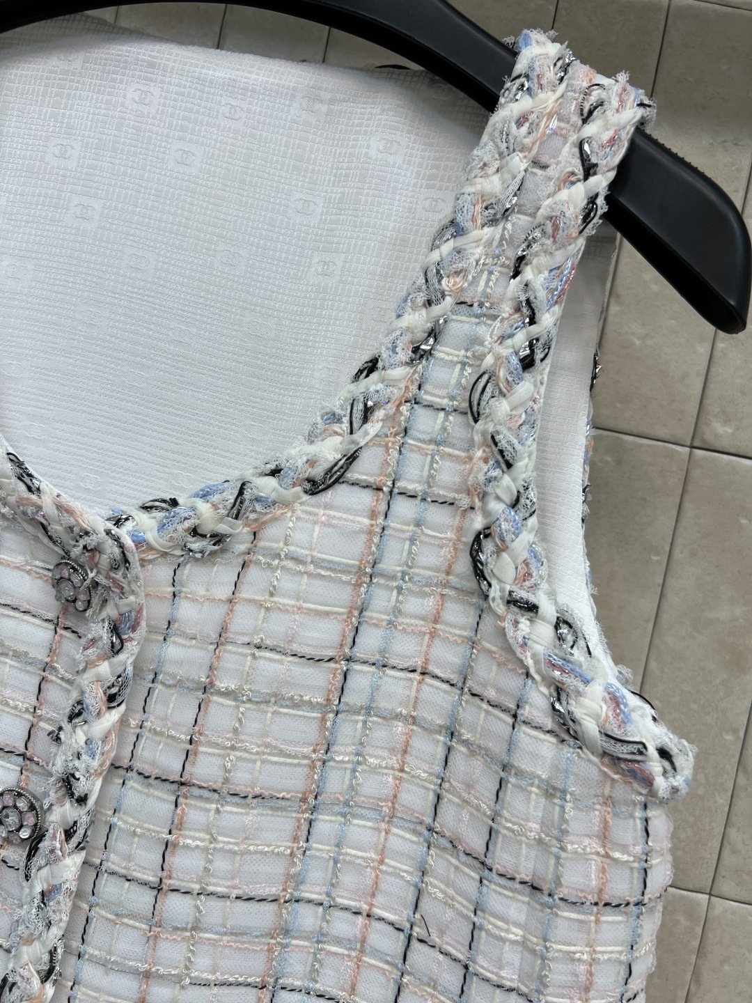 小香家 25秋冬新款 格纹粗花呢背心连衣裙 重工系列 高级感满满 版型百搭不挑人 超级显气质 千金即视感