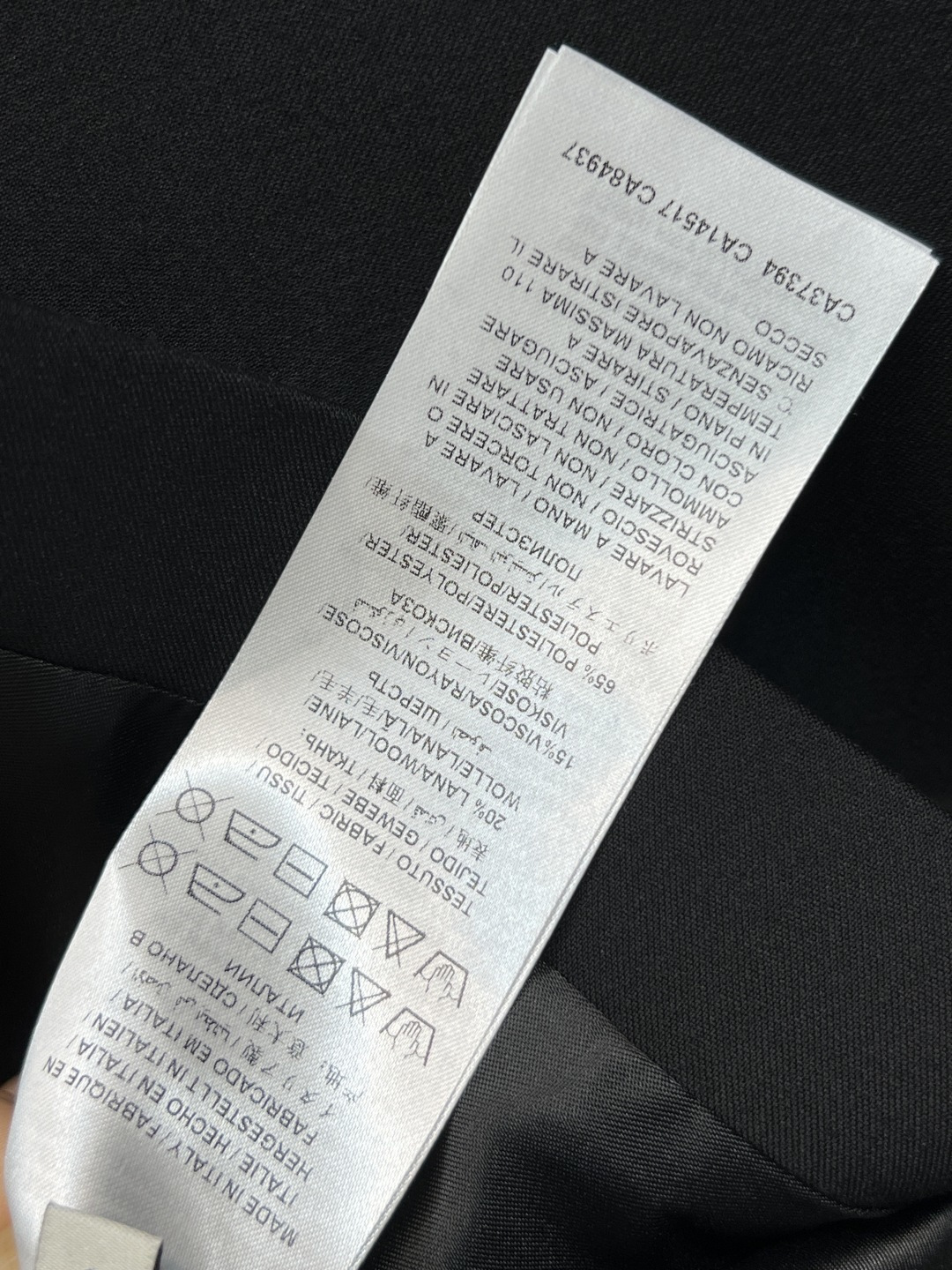 G家 25秋冬新款 翻领收腰西装外套+高腰西装短裤 一套搭配满分的气质感 不管是逛街聚会或者OL上班族 