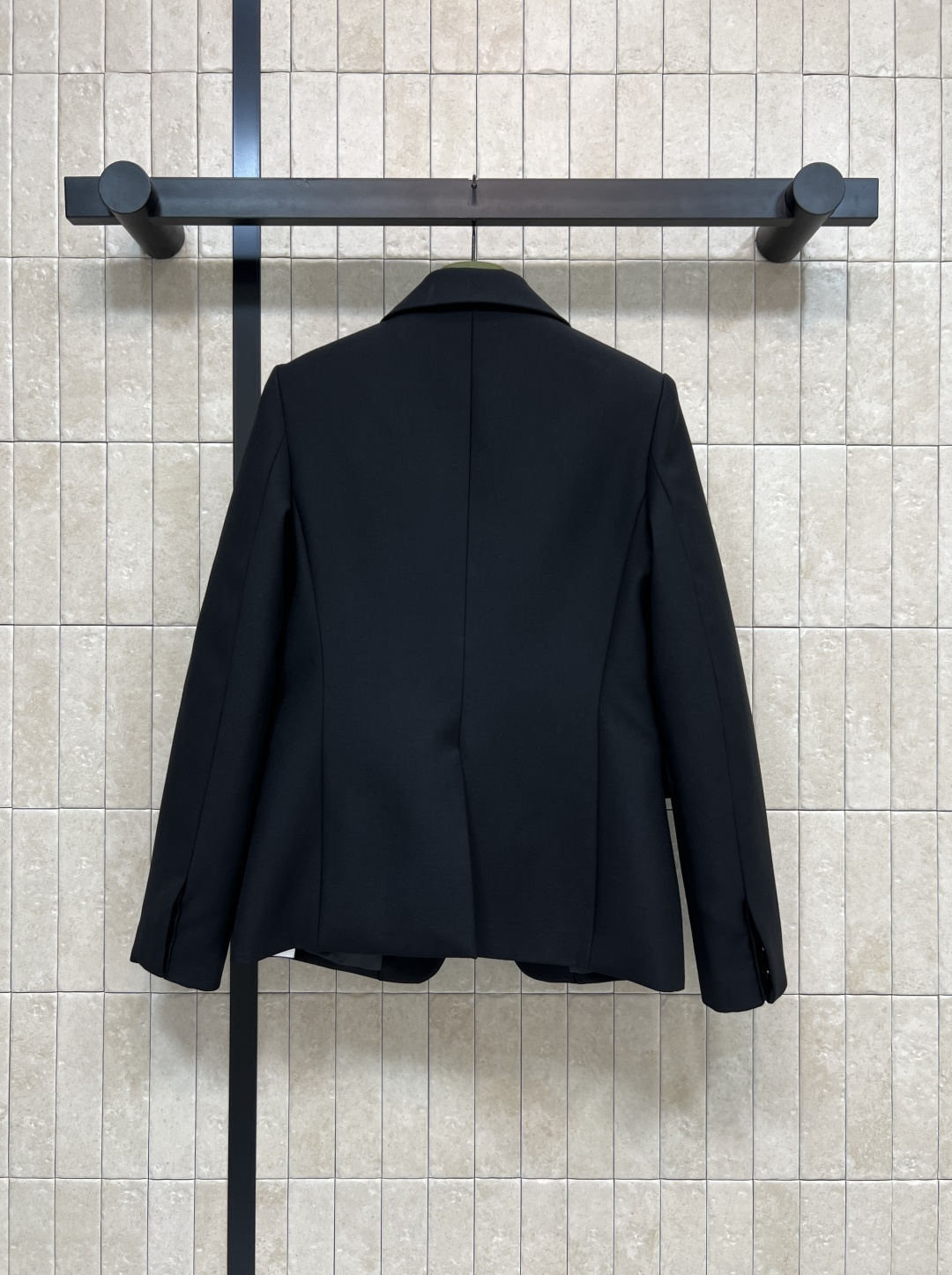 G家 25秋冬新款 翻领收腰西装外套+高腰西装短裤 一套搭配满分的气质感 不管是逛街聚会或者OL上班族 