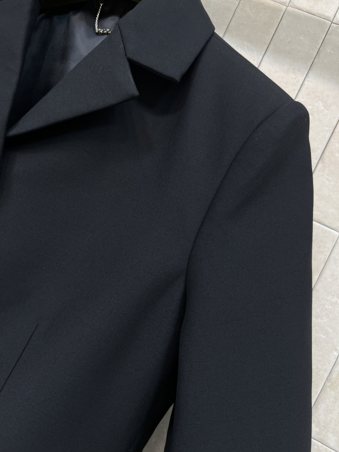 G家 25秋冬新款 翻领收腰西装外套+高腰西装短裤 一套搭配满分的气质感 不管是逛街聚会或者OL上班族 