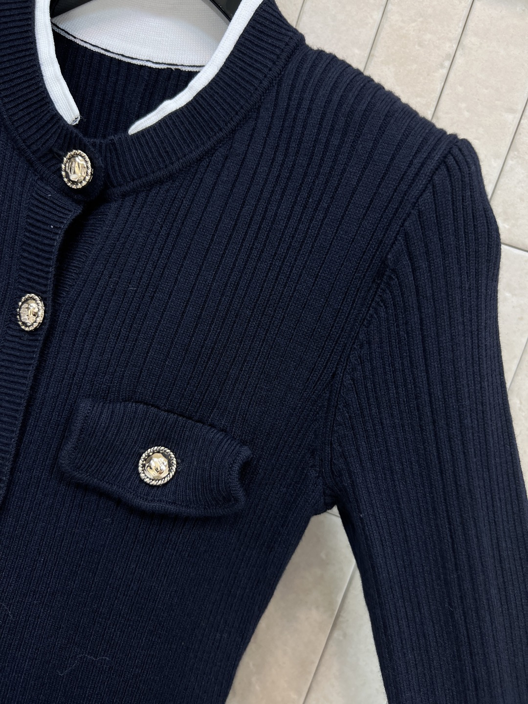 Self 25秋冬新款 藏蓝针织长款连衣裙 秋冬穿超舒服！立领+金色纽扣+腰带 复古小香风感满满 袖口白