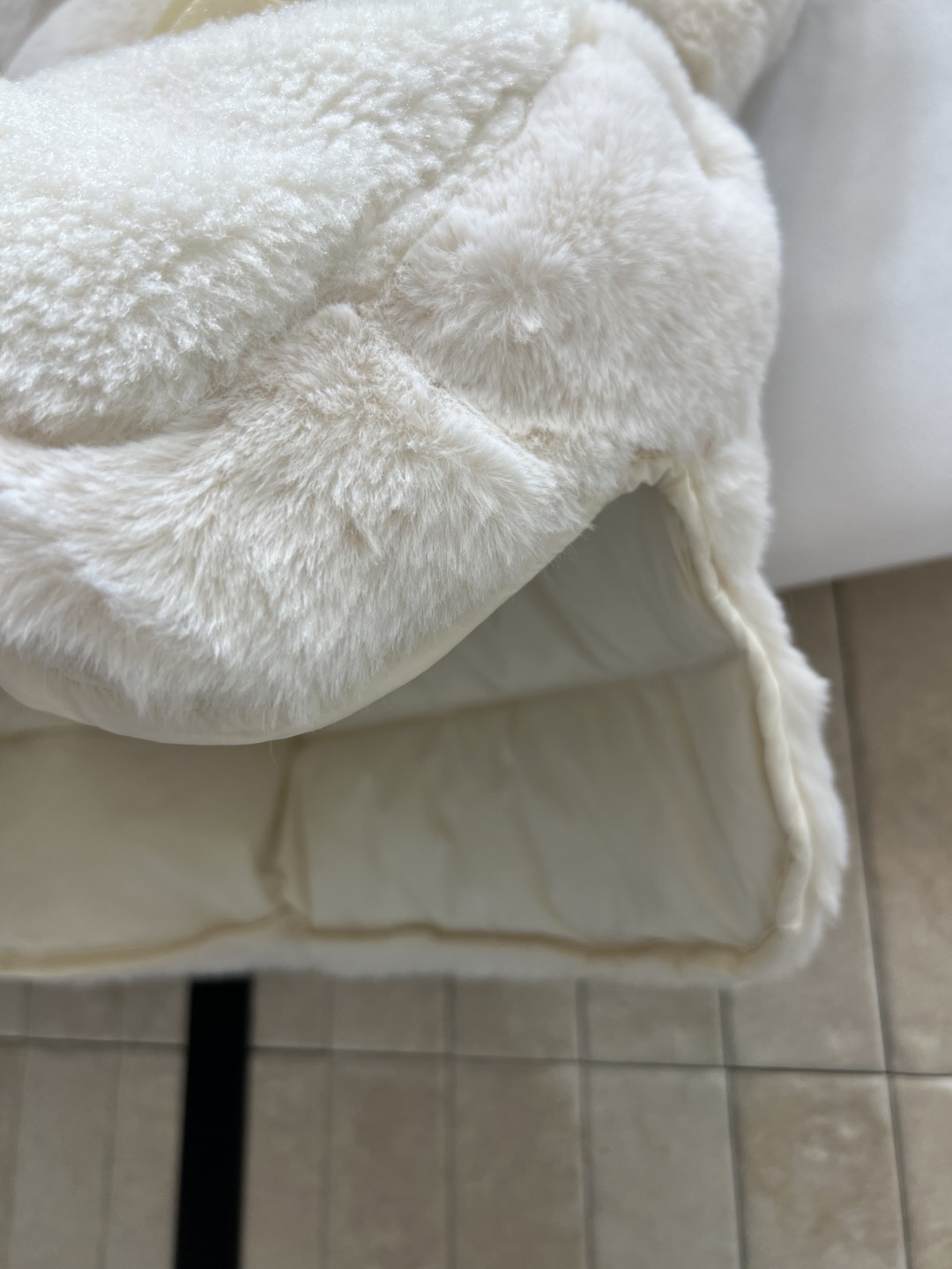 M家 25秋冬新款 泰迪绒羽绒立领马甲 外层柔软泰迪绒+内衬哑光合成面料 国标90鹅绒填充 轻盈又保暖 