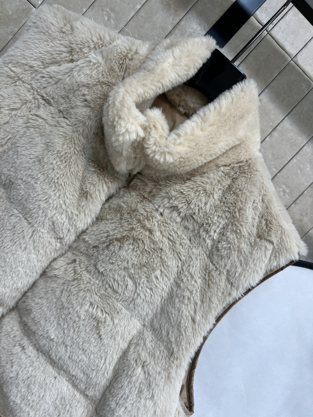 M家 25秋冬新款 泰迪绒羽绒立领马甲 外层柔软泰迪绒+内衬哑光合成面料 国标90鹅绒填充 轻盈又保暖 