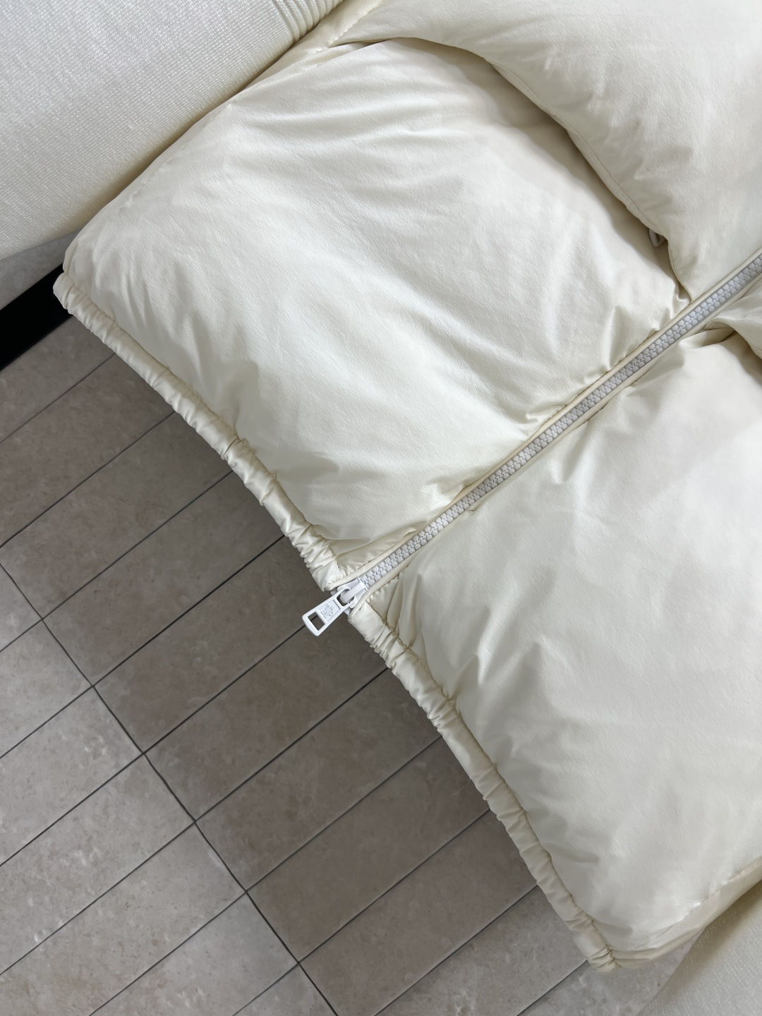 M家 25秋冬新款 针织拼接羽绒外套 针织袖口拼接羽绒衣身设计 柔软舒适又保暖 国标90鹅绒填充 秋冬穿