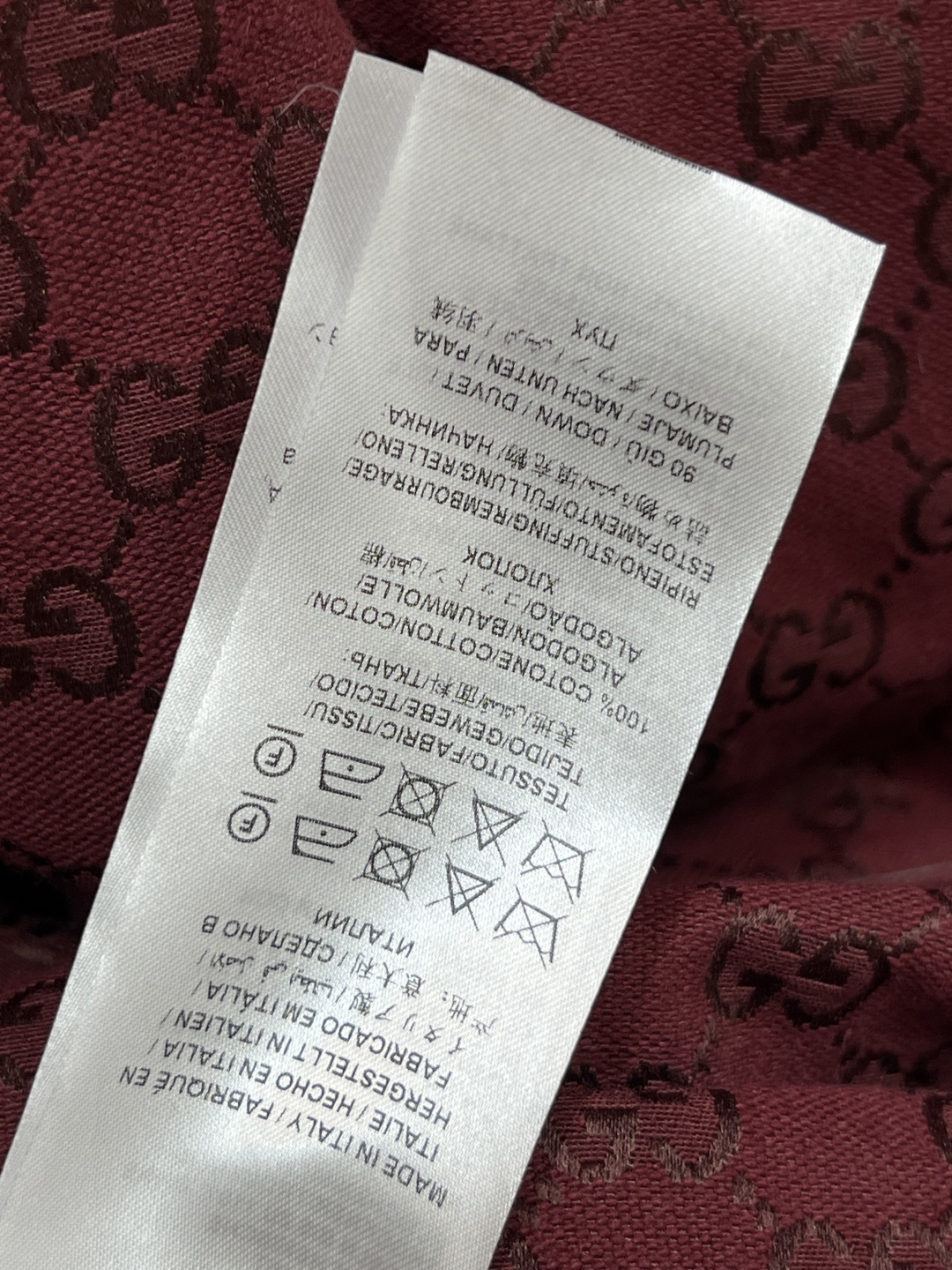 G家 25秋冬新款 双G提花立领羽绒服 寒冬行走的利器 保暖不臃肿 满印双G提花面料 低调又不失奢华感 