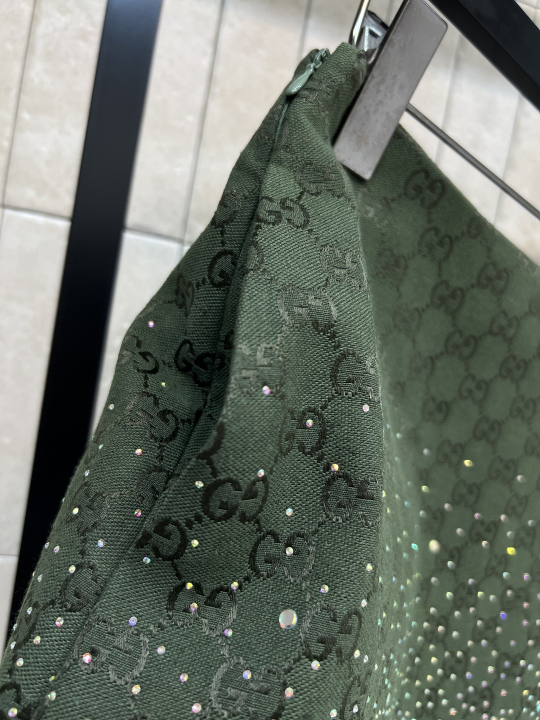 G家 25秋冬新款 双G提花烫钻短裙 定制YB进口双G提花面料 质感高级挺括 绿色和酒红色可选 内衬绗缝