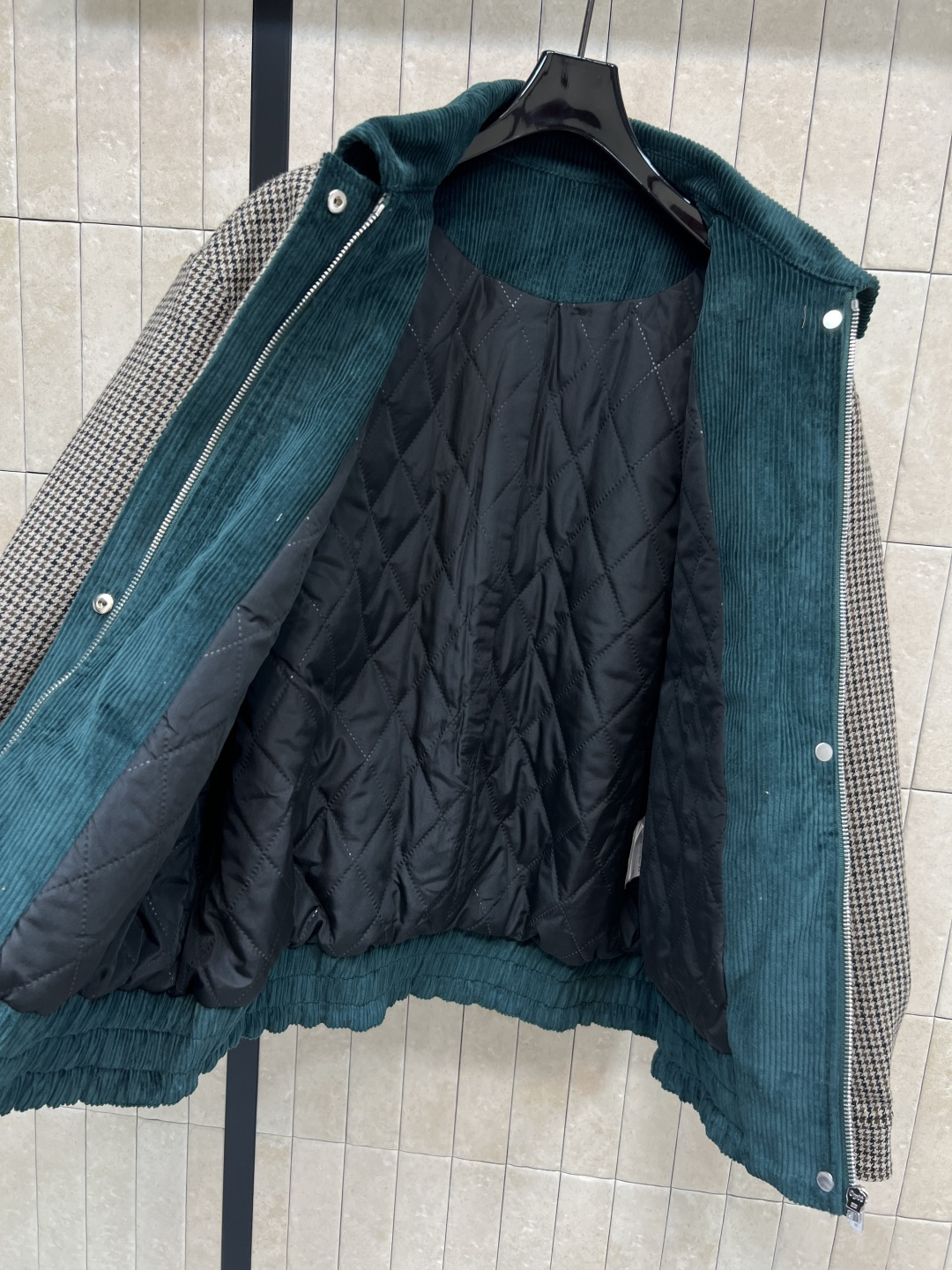 MIu家 25秋冬新款唐嫣同款千鸟格外套 羊毛混纺+夹棉内里 秋冬穿超保暖！墨绿灯芯绒翻领+胸前立体字母