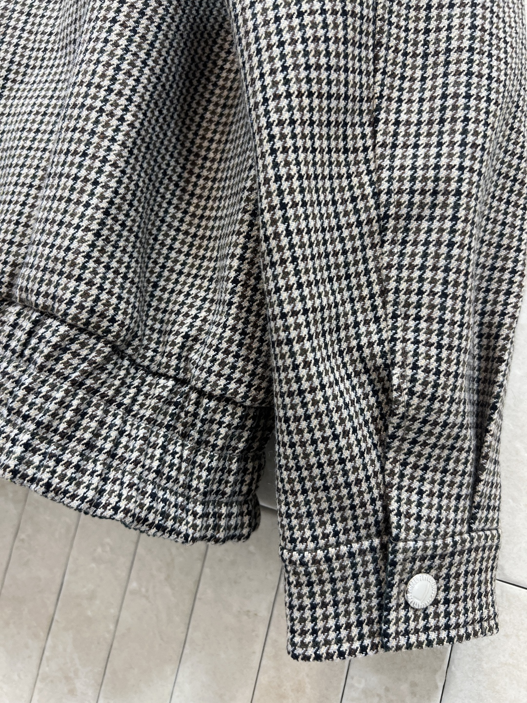 MIu家 25秋冬新款唐嫣同款千鸟格外套 羊毛混纺+夹棉内里 秋冬穿超保暖！墨绿灯芯绒翻领+胸前立体字母