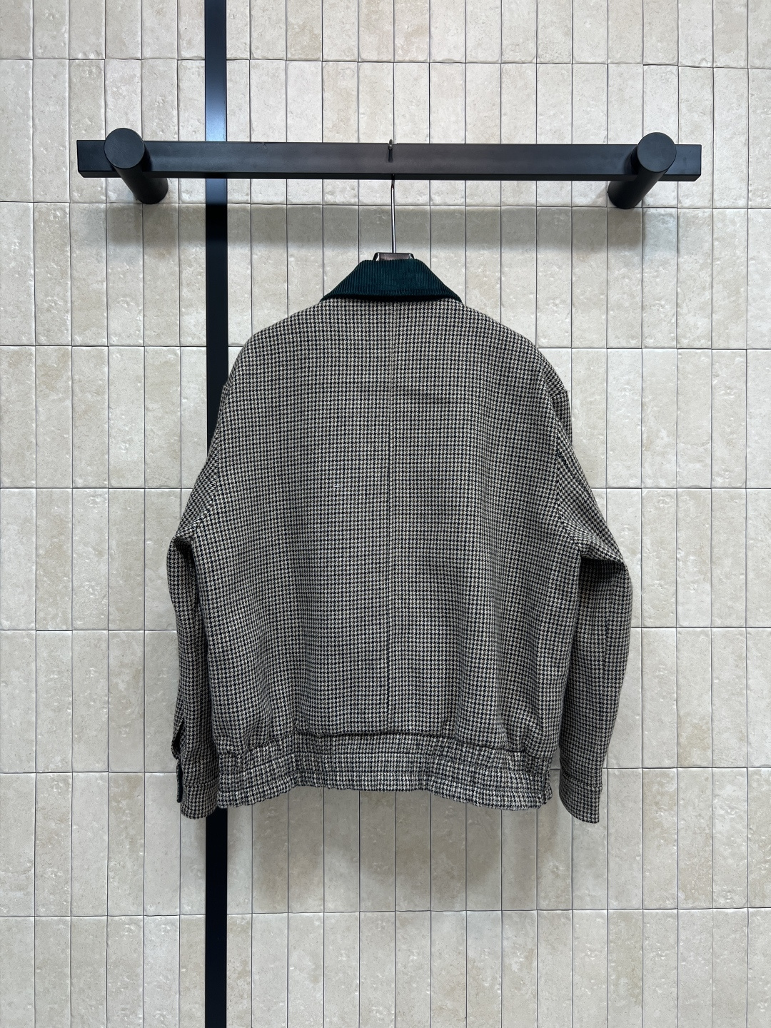 MIu家 25秋冬新款唐嫣同款千鸟格外套 羊毛混纺+夹棉内里 秋冬穿超保暖！墨绿灯芯绒翻领+胸前立体字母