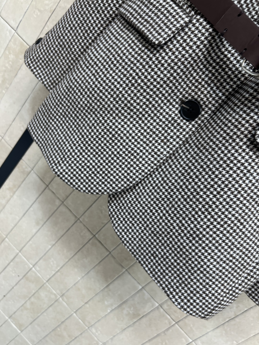 BC家 25秋冬新款 千鸟格西装外套 经典黑白干乌格纹 英伦复古感满满！面料挺括厚实 垂感好不易皱 日常