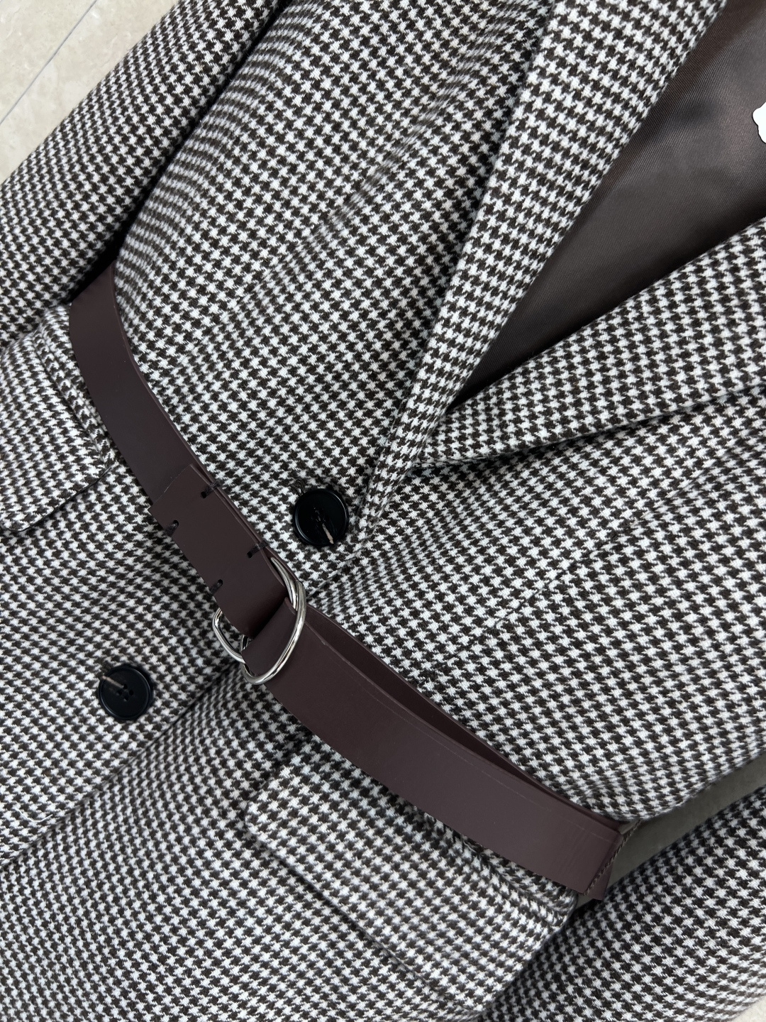 BC家 25秋冬新款 千鸟格西装外套 经典黑白干乌格纹 英伦复古感满满！面料挺括厚实 垂感好不易皱 日常