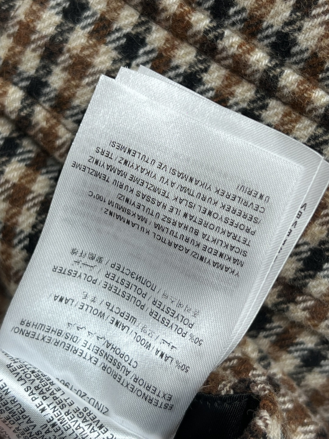 M家 25秋冬新款 千鸟格翻领短款外套 方形剪裁+翻盖大口袋 实用又有型 短款设计超适合搭配高腰裤or裙