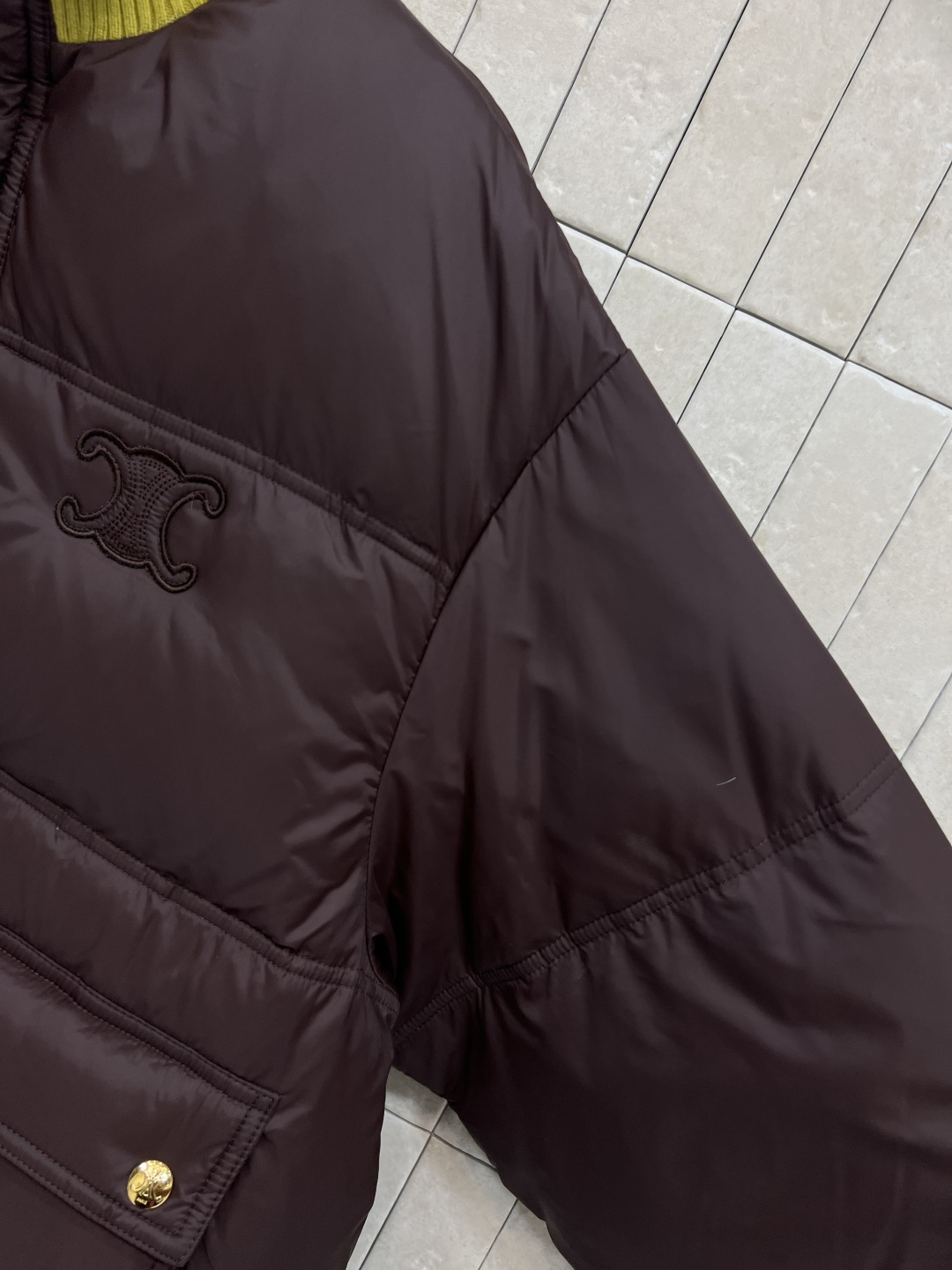 CE家 25秋冬新款 针织立领羽绒服 防水面料 柔软轻薄 三个颜色都很好看 经典面包版型拼接针织螺纹立领