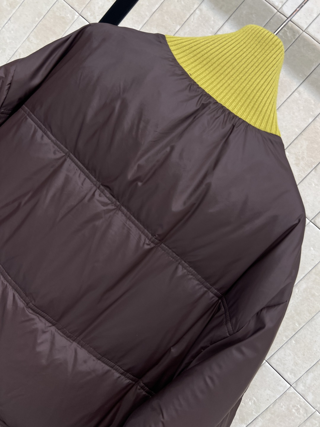 CE家 25秋冬新款 针织立领羽绒服 防水面料 柔软轻薄 三个颜色都很好看 经典面包版型拼接针织螺纹立领