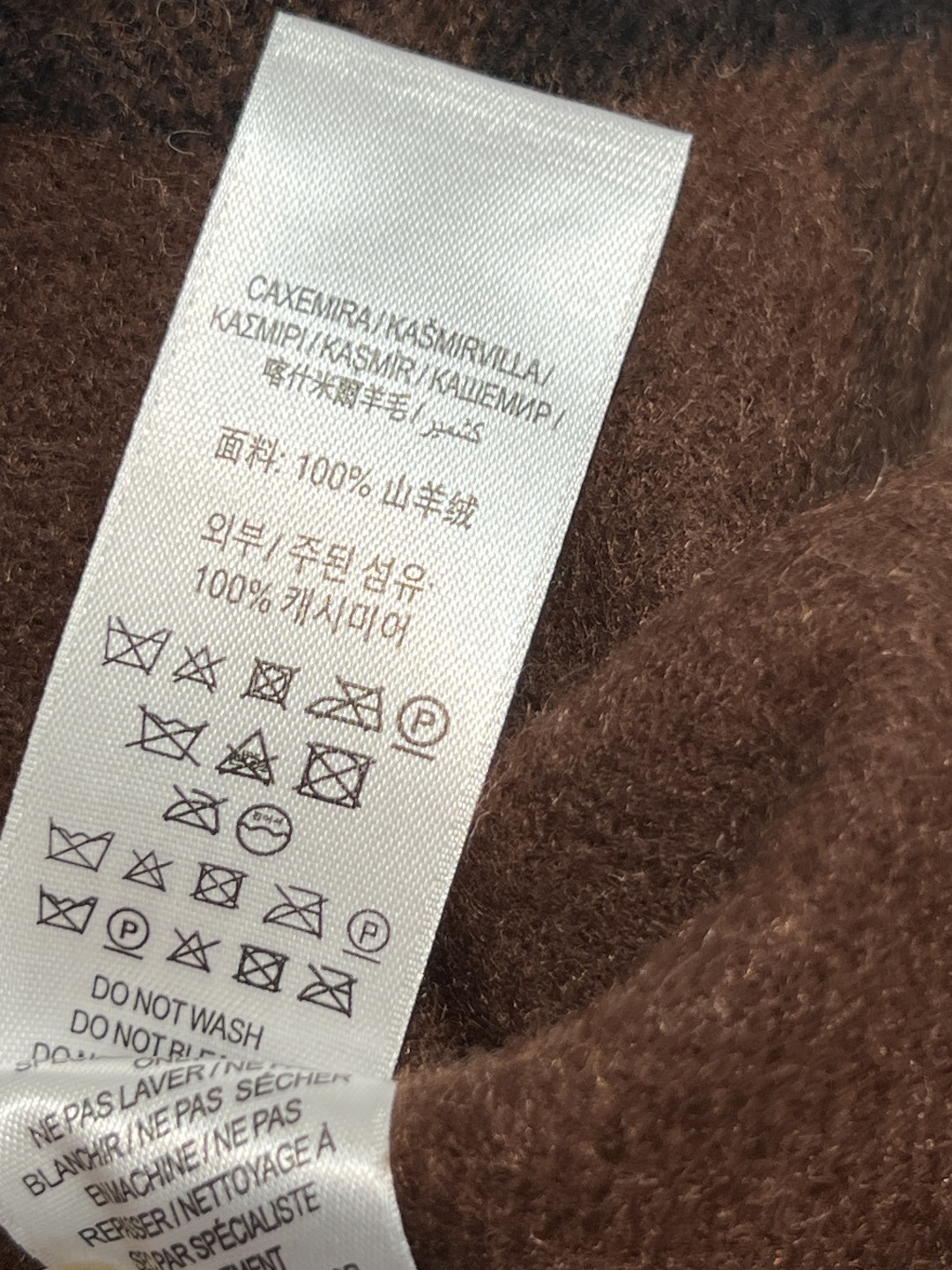 BUR家 25秋冬新款 连帽羊绒斗篷披肩 100%山羊绒 柔软亲肤 秋冬穿超舒服！经典格纹+马术骑士徽标