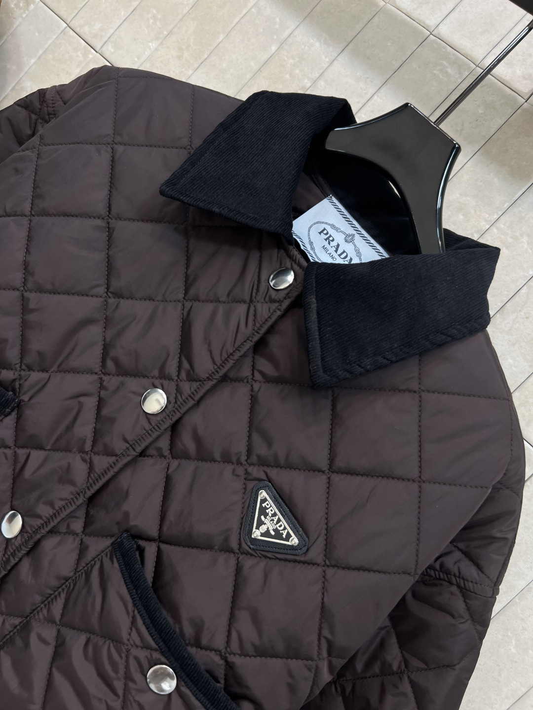 PD家 25秋冬新款 菱格灯芯绒领短款棉服 经典菱形绗缝+灯芯绒衣领 复古又时髦！全棉填充 保暖力满分 