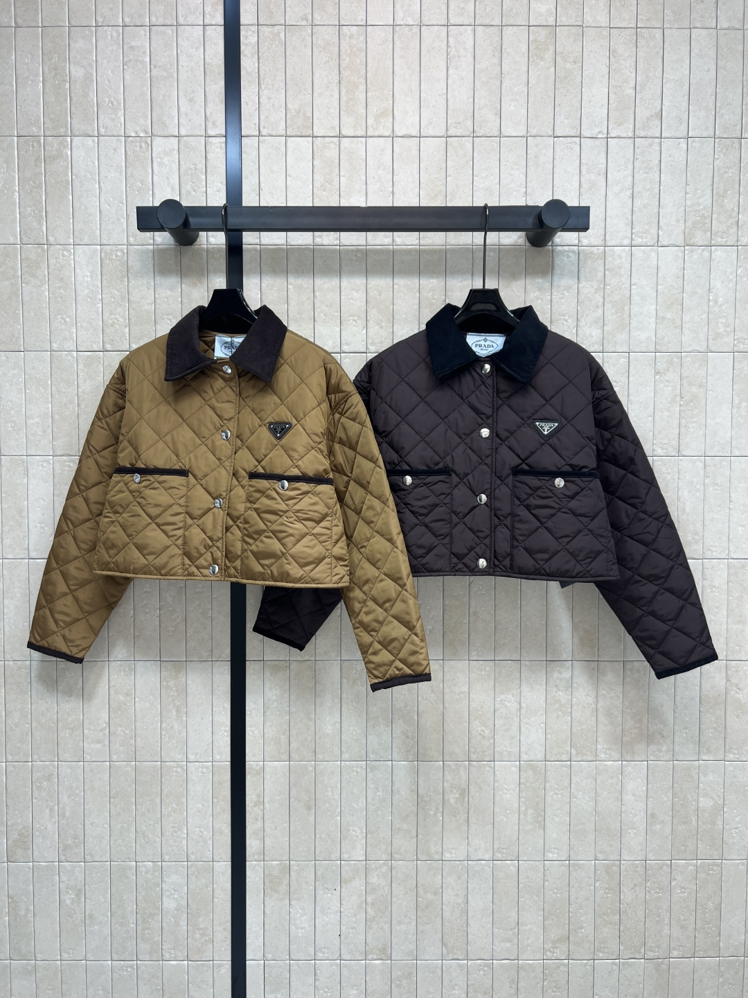 PD家 25秋冬新款 菱格灯芯绒领短款棉服 经典菱形绗缝+灯芯绒衣领 复古又时髦！全棉填充 保暖力满分 