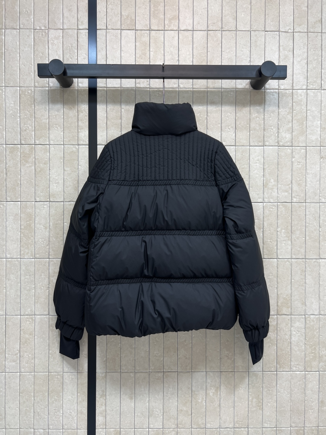 M家 25秋冬新款 滑雪羽绒服 国标90鹅绒填充 保暖力满分！外层防风防水 内里舒适 双层结构应对剧烈温