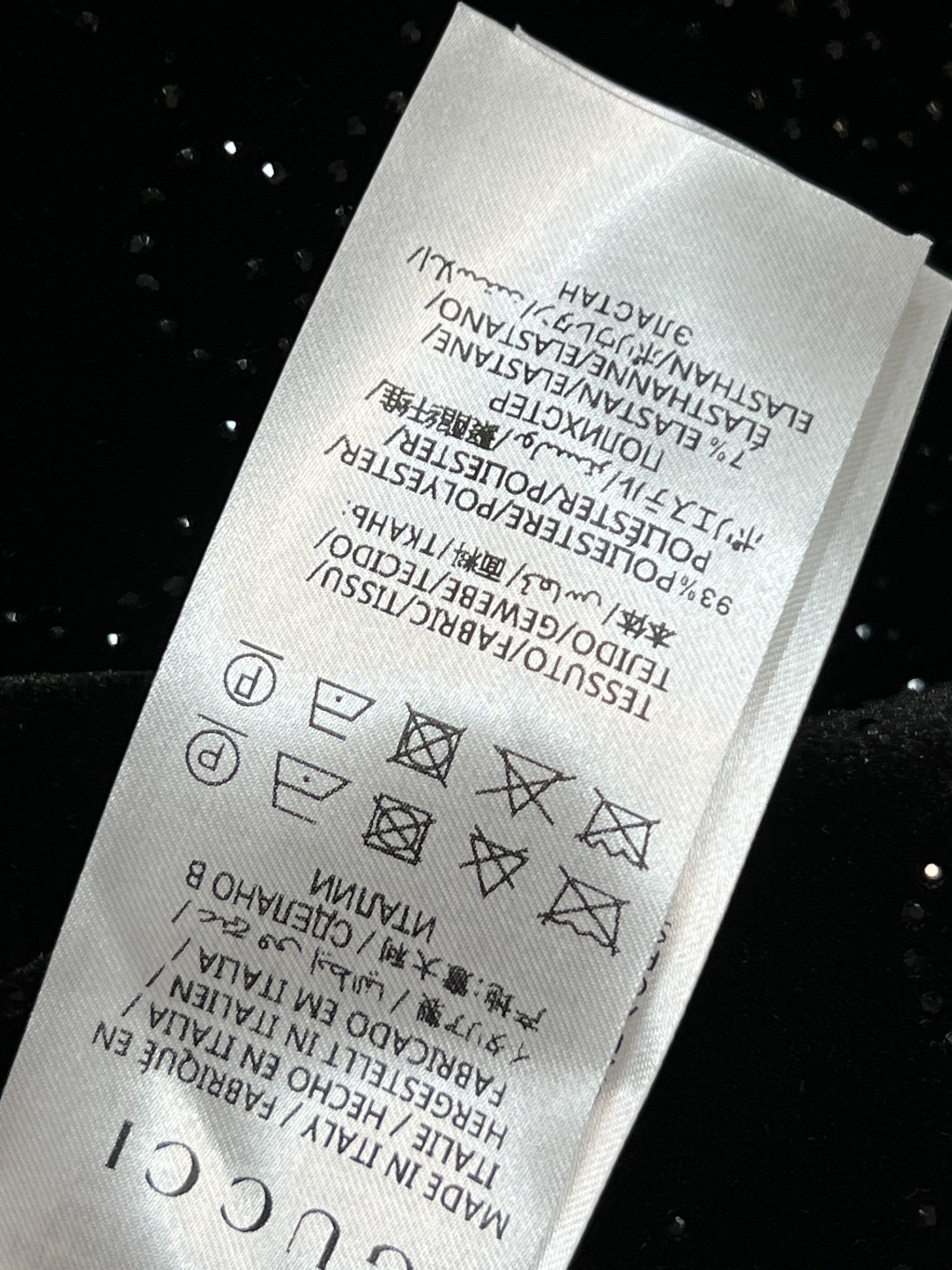 G家 25秋冬新款 双G烫钻丝绒西装外套 黑色丝绒+双G烫钻点缀 质感超高级！戗驳领+双排扣 线条利落 