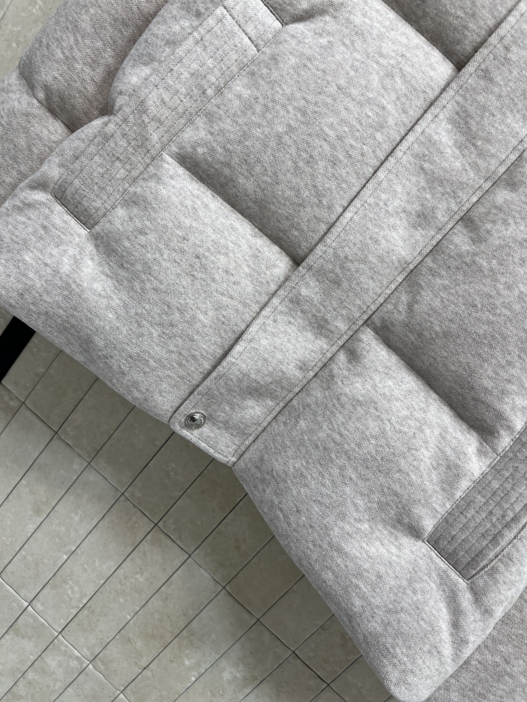 lp🌹 25秋冬新款 针织连帽立领羽绒服 简约设计+高品质面料 国标90鸭绒填充 保暖力满分！触感舒适又