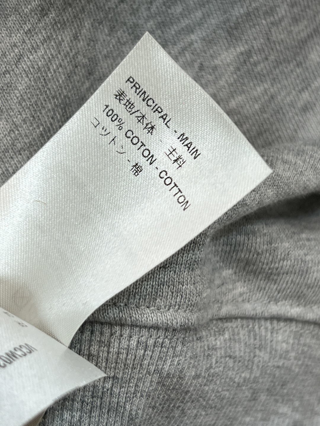 L家 25秋冬新款 灰色连帽拉链卫衣套装 连帽拉链外套+高腰休闲裤 秋冬穿超合适！五金装饰抽绳织带点缀 