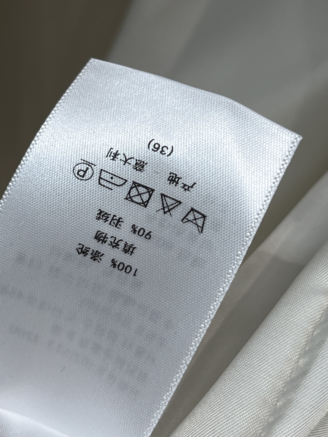 D家 25秋冬新款 滑雪限定 立领logo条纹印花马甲 两侧条纹logo印花点缀 超有辦识度 腰间科技腰