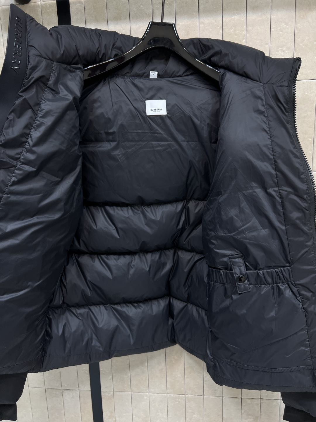 BUR家 25秋冬新款 滑雪系列连帽面包羽绒服 国标90灰鹅绒填充 高蓬松度 保暖力满分！提花字母的挡风