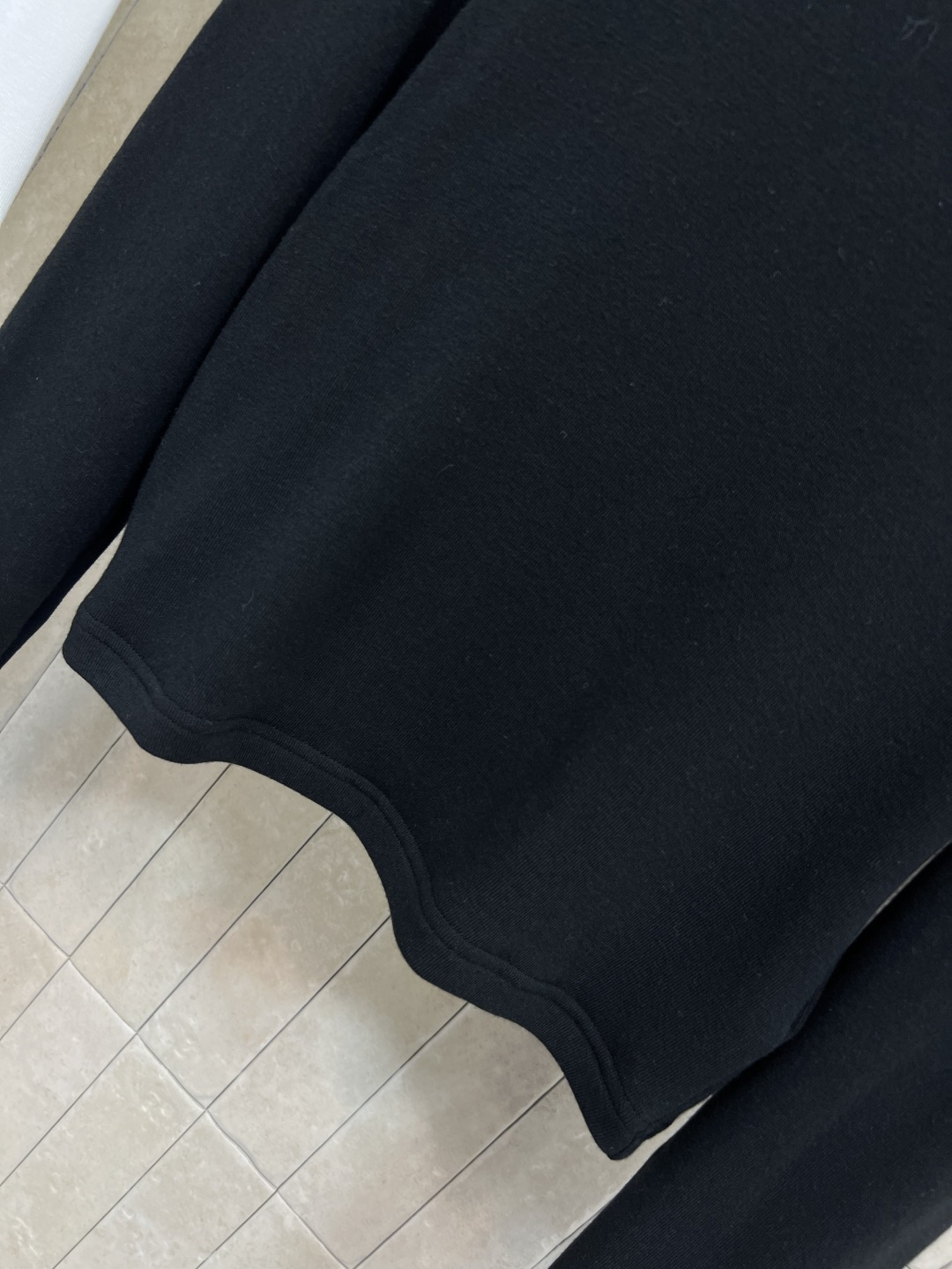 PD家 25秋冬新款 三角标高领短款打底衫 很亲肤柔软 弹力很大 高领版系外搭大衣轻松拿捏韩系女主氛围 