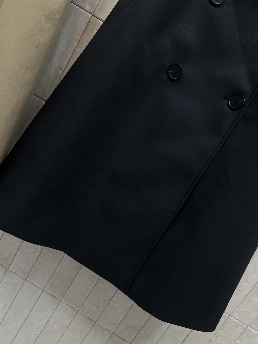 D家 25秋冬新款 无袖风衣马甲外套 无袖马甲设计 更具可能性 可打造多种风格 现代风优雅完美融合 双排