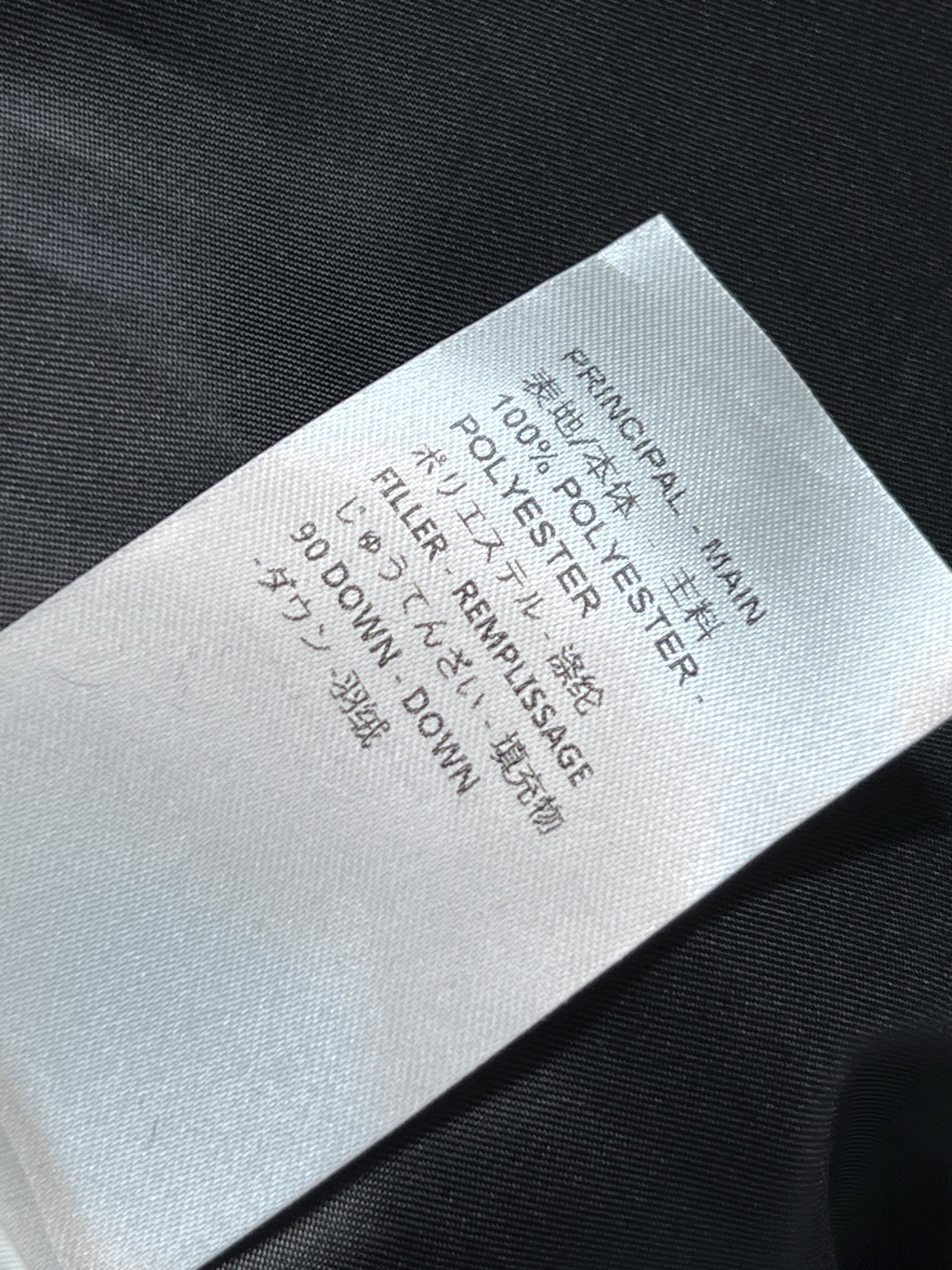 L家 25秋冬新款 羽毛衣领老花羽绒服 羽毛领口做翻领 短款面包羽绒服 精致小巧 小个子也 能轻松驾驭 