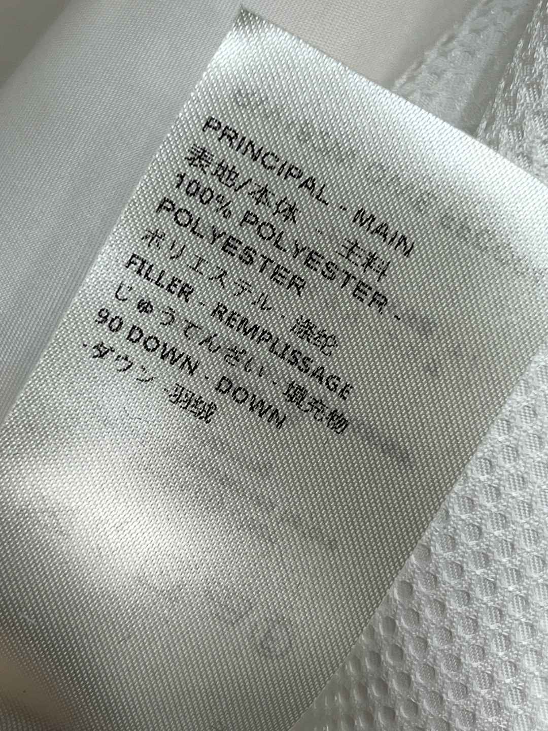 L家 25秋冬新款 暗纹老花连帽羽绒服 可拆卸连帽立领设计 老花拉链巨显高级 通身暗纹提花logo点缀 