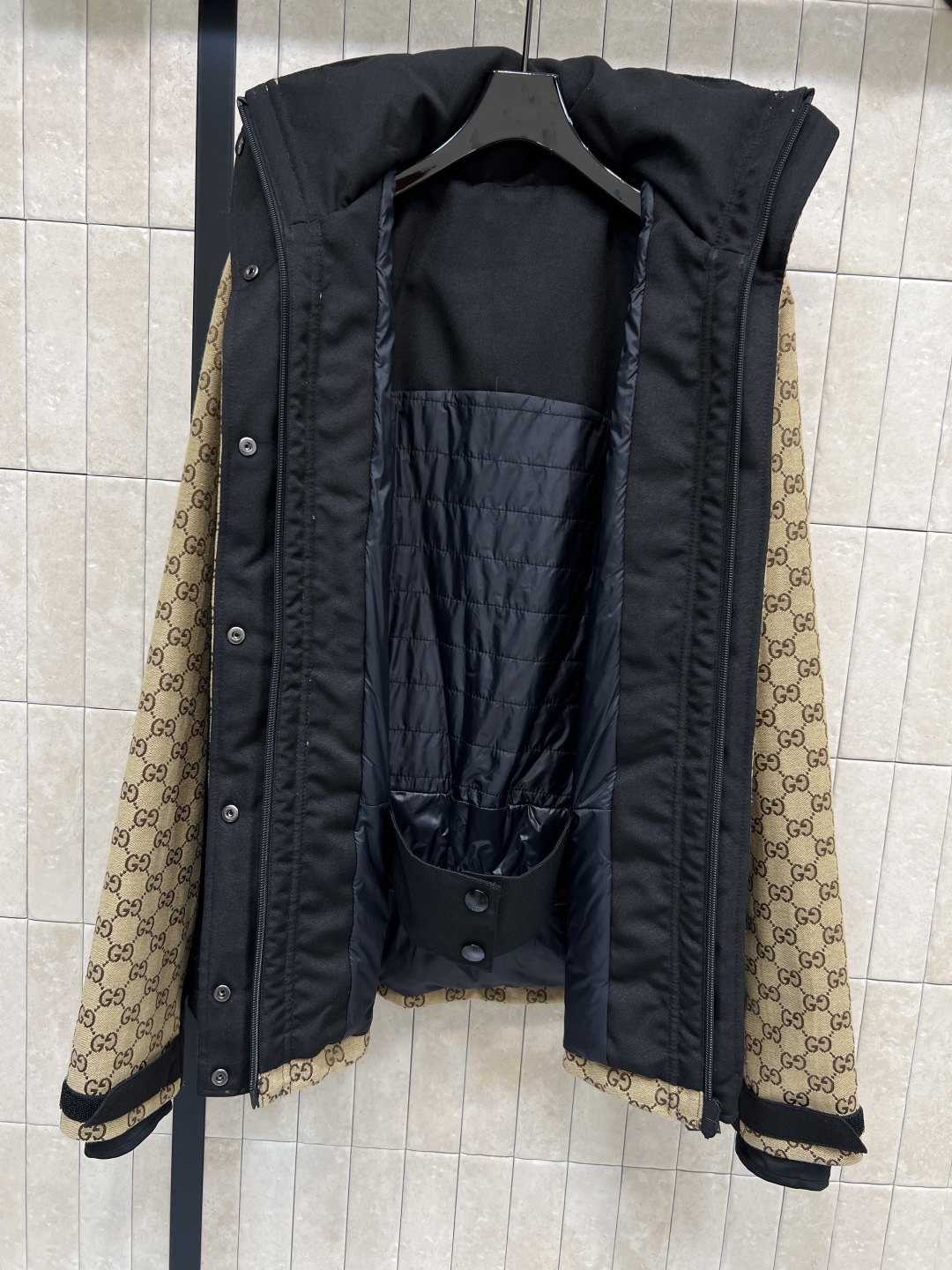 G家 25秋冬新款 双G提花连帽高领滑雪夹克 经典双G老花+黑色拼接 辨识度超高！高性能面料 保暖又防风