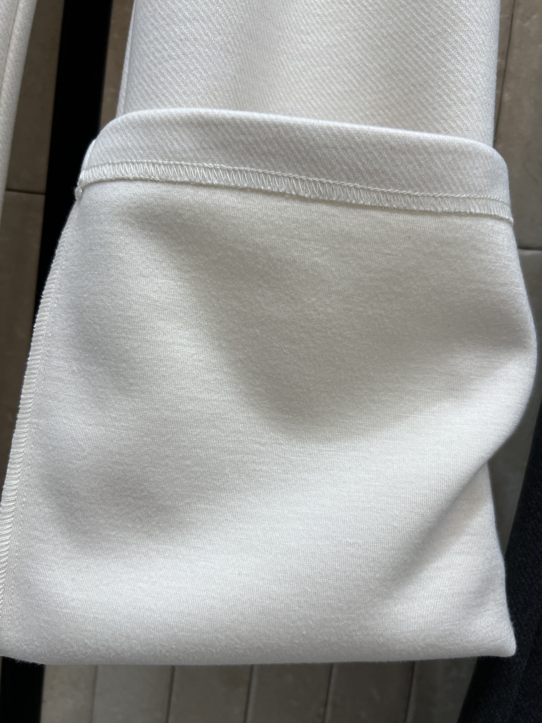 LW家 25秋冬新款 logo刺绣阔腿裤 面料垂感十足 有质感柔软亲肤 挺阔有型 时尚感满满 百搭洋气 