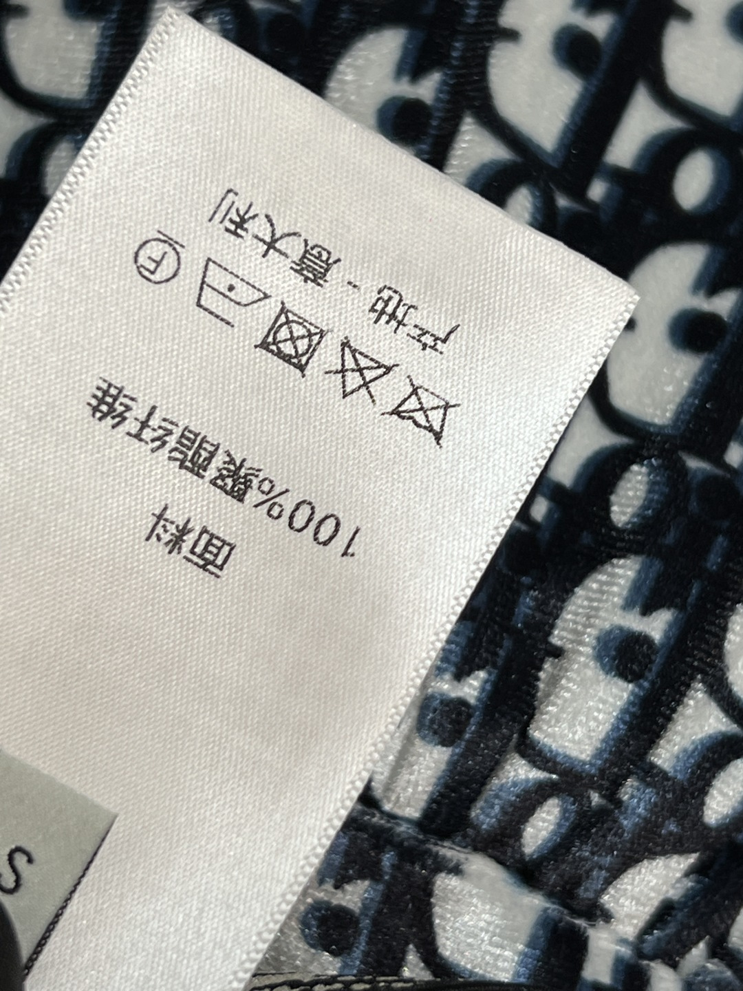 D家 25秋冬新款 D字母提花丝绒高腰半身裙 定制经典D字母提花丝绒面料 logo提花松紧腰头 细节满分