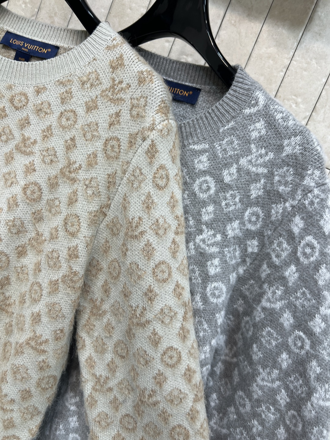 L家 25秋冬新款 老花提花针织圆领长袖衫 采用高品质羊毛羊绒混纺 柔软又保暖 秋冬穿超舒服！经典Mon