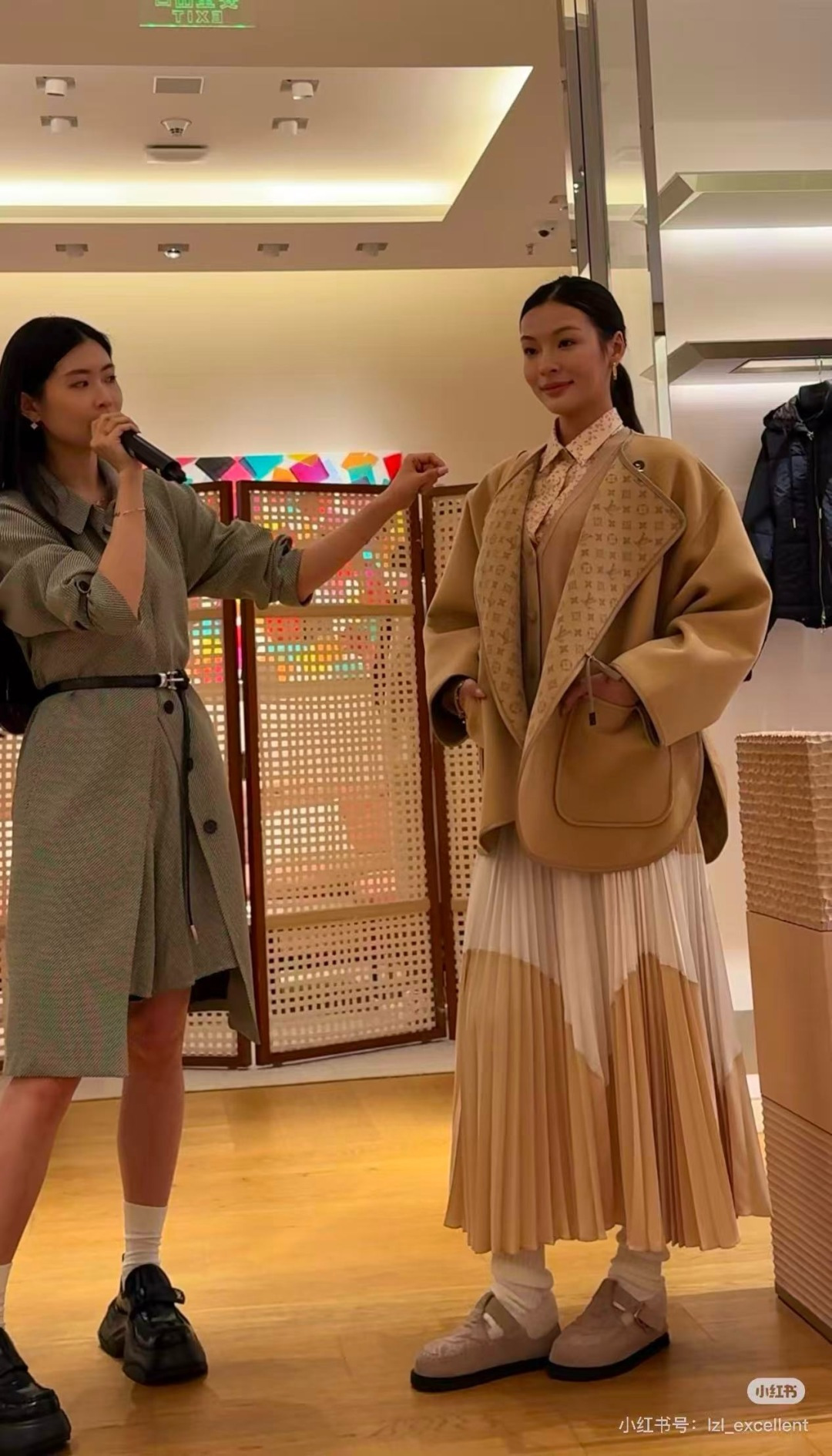 NO:587370,Xiutu,,alexander wang19860909秀图,,alexander wang,Women's clothing