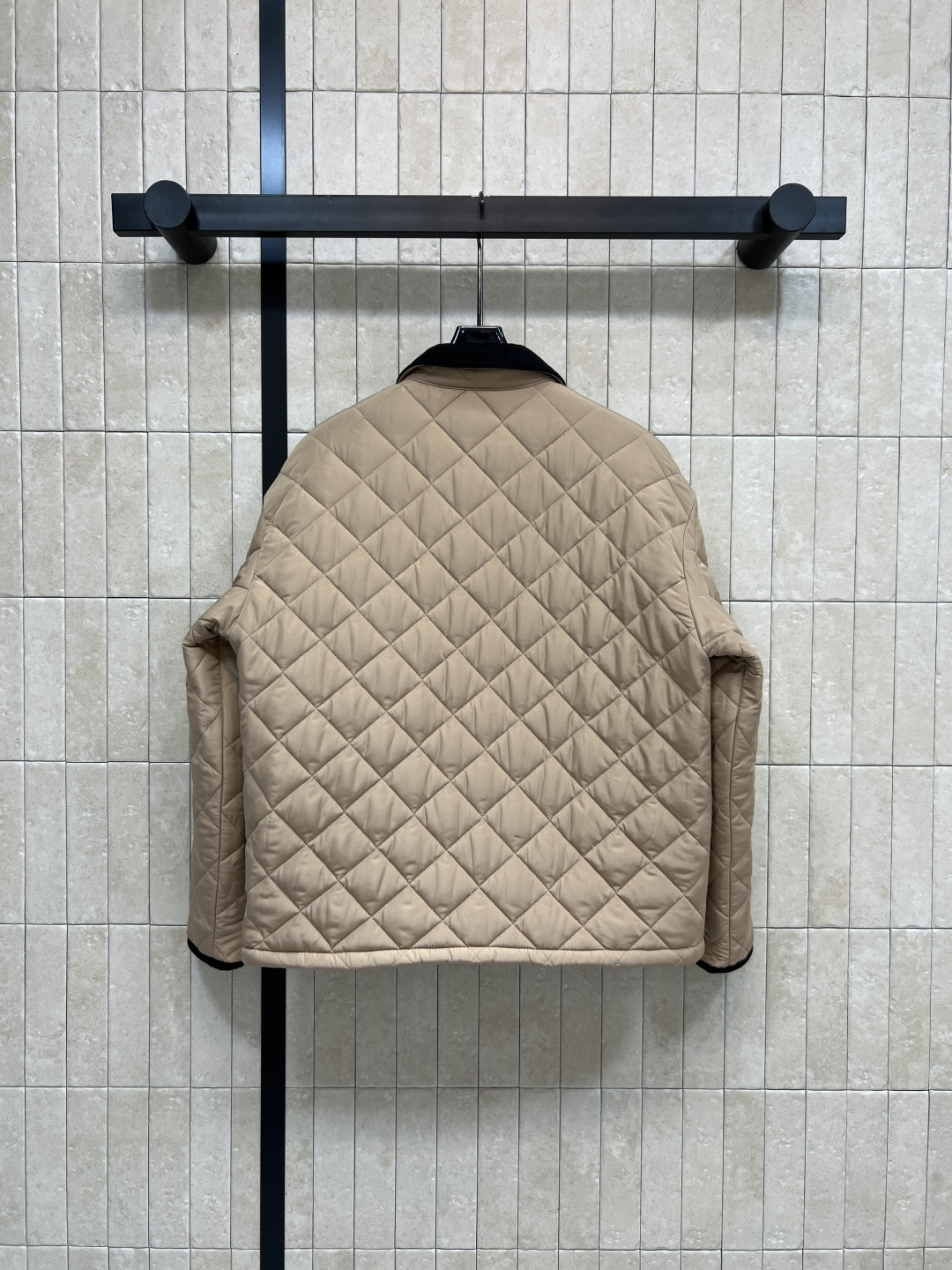 CE家 25秋冬新款 菱形格纹拼接棉服 鹿皮绒驳领 正面菱形绗缝+经典凯旋门刺绣 细节满分 低调高级感拉